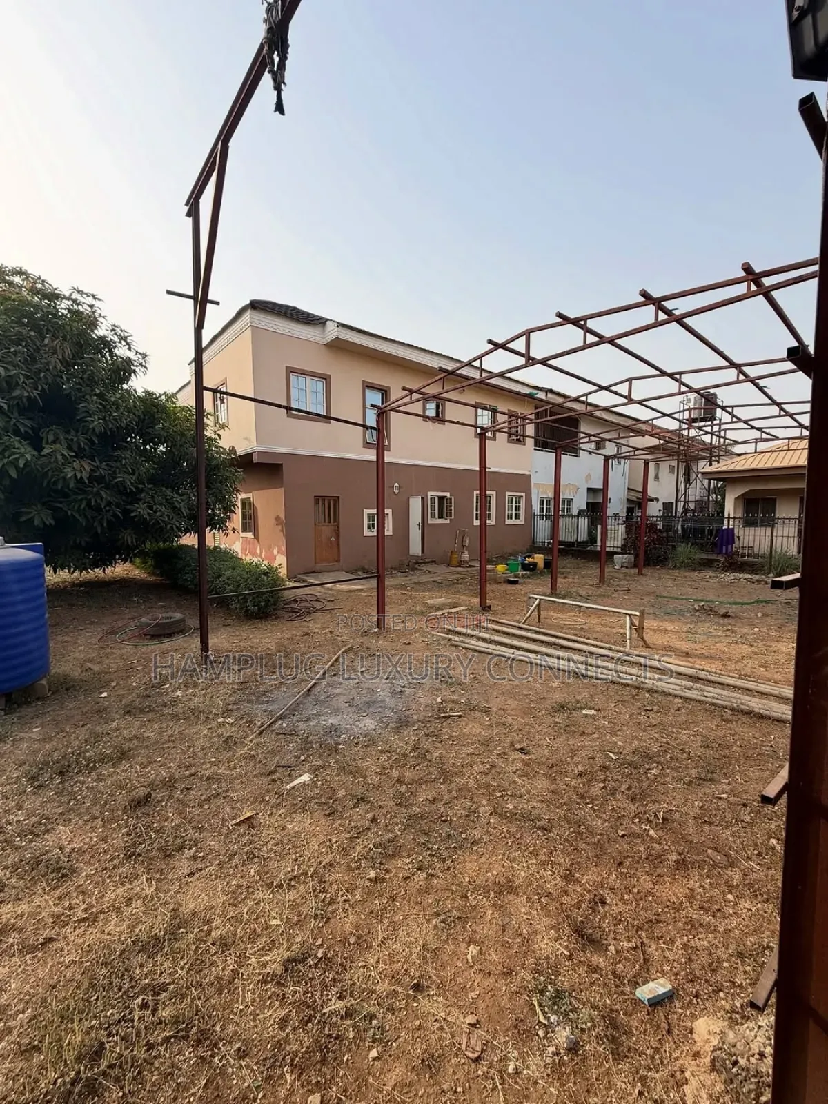 Furnished 5bdrm Duplex in Apo for sale