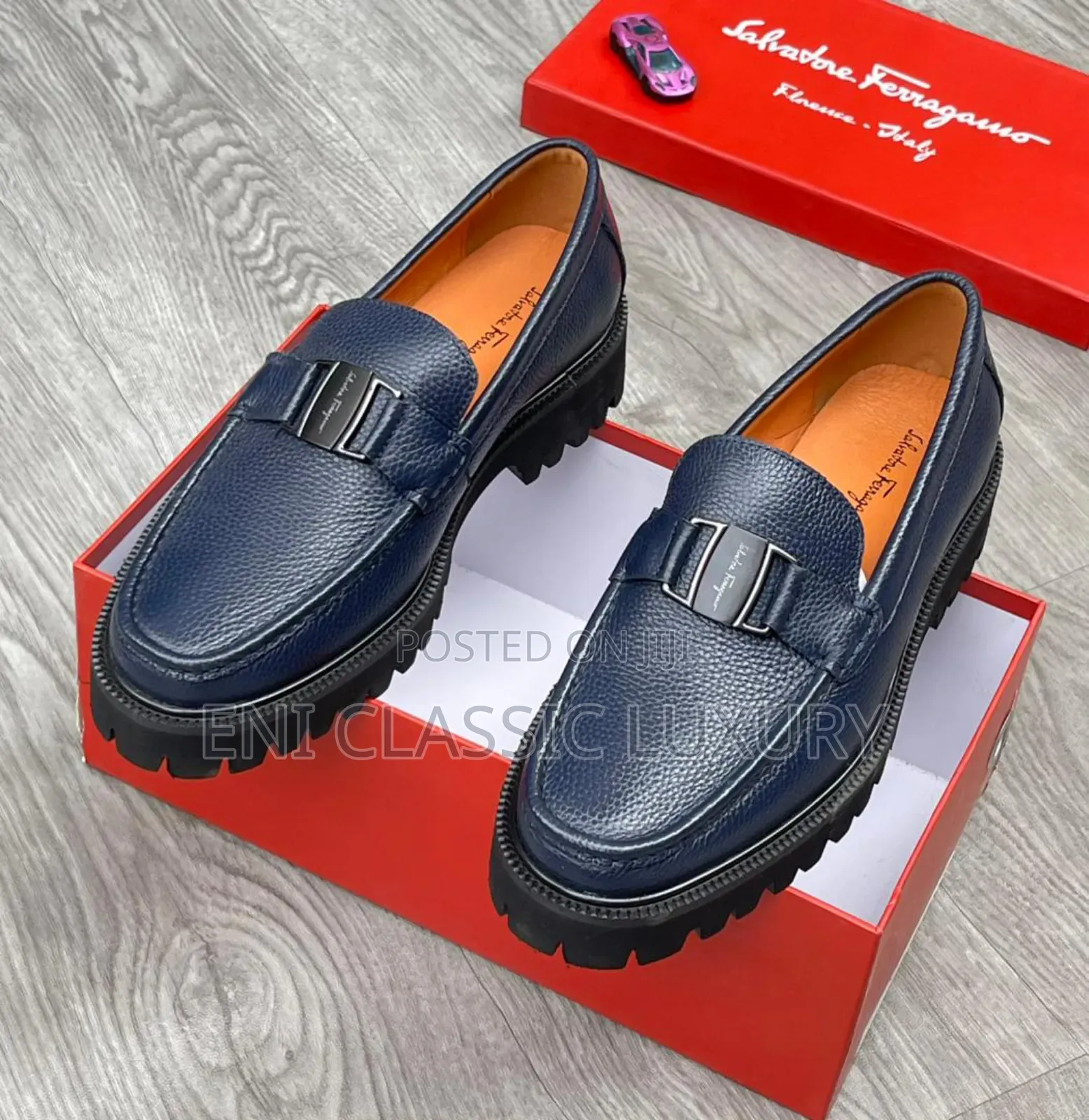 Pure Quality Luxury Men's Loafers Shoes Collection Ferragamo