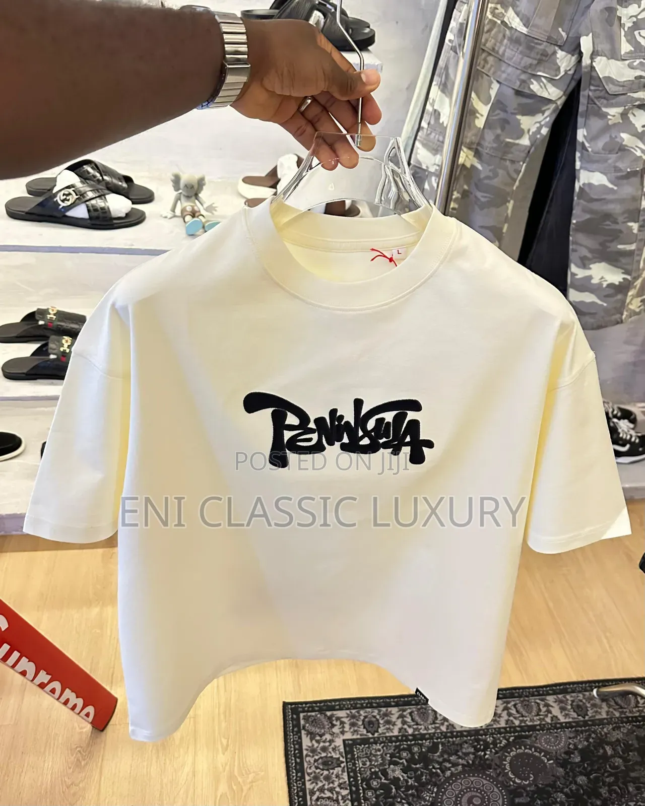 Pure Quality Luxury Cargo Round Neck Well Banded Package
