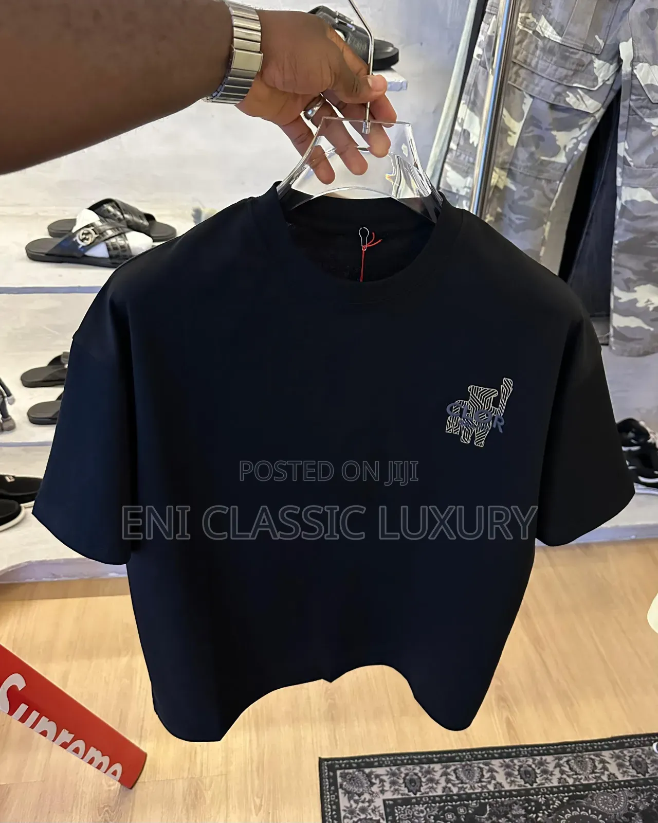 Pure Quality Luxury Cargo Round Neck Well Banded Package