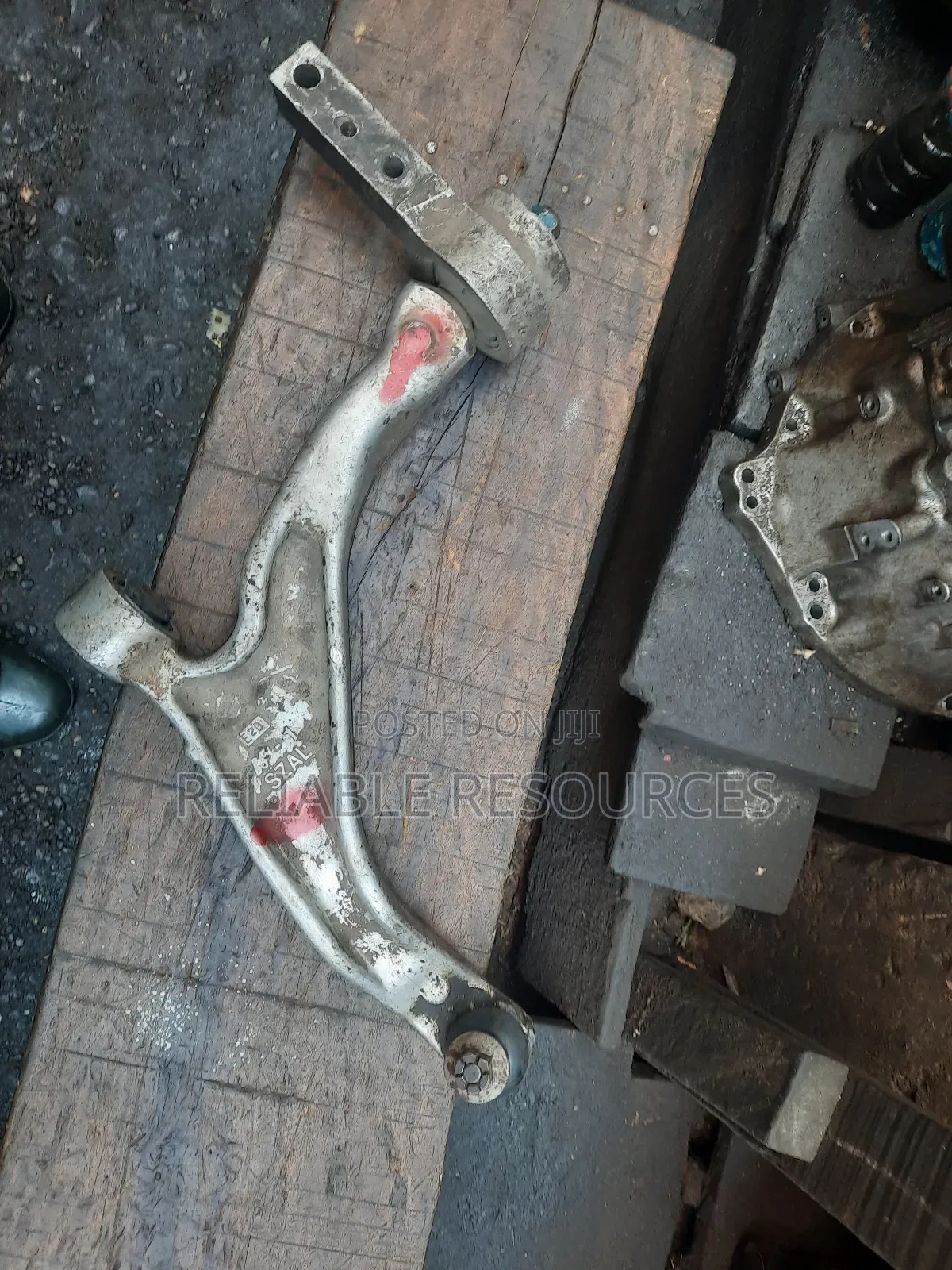 Front Lower Arm for Honda Pilot and Acura ZDX