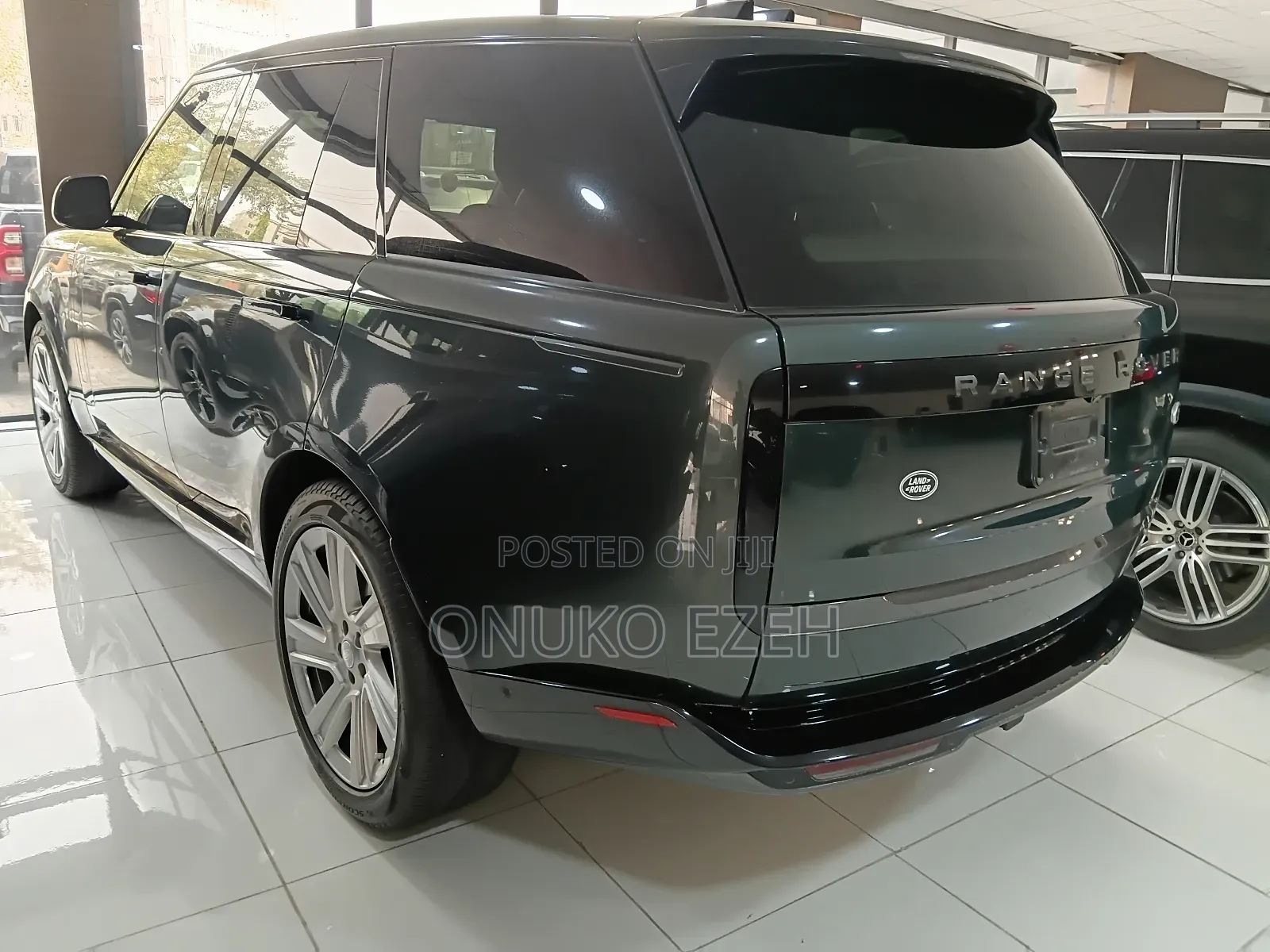 Land Rover Range Rover Vogue 2022 Blue