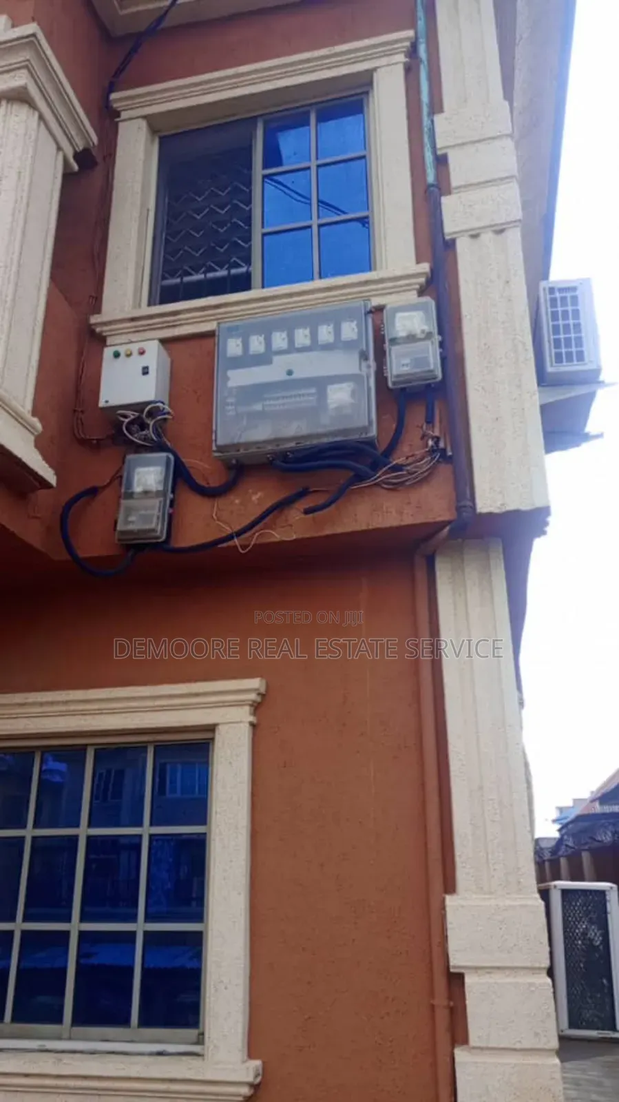Mini Flat in Abaranje for sale