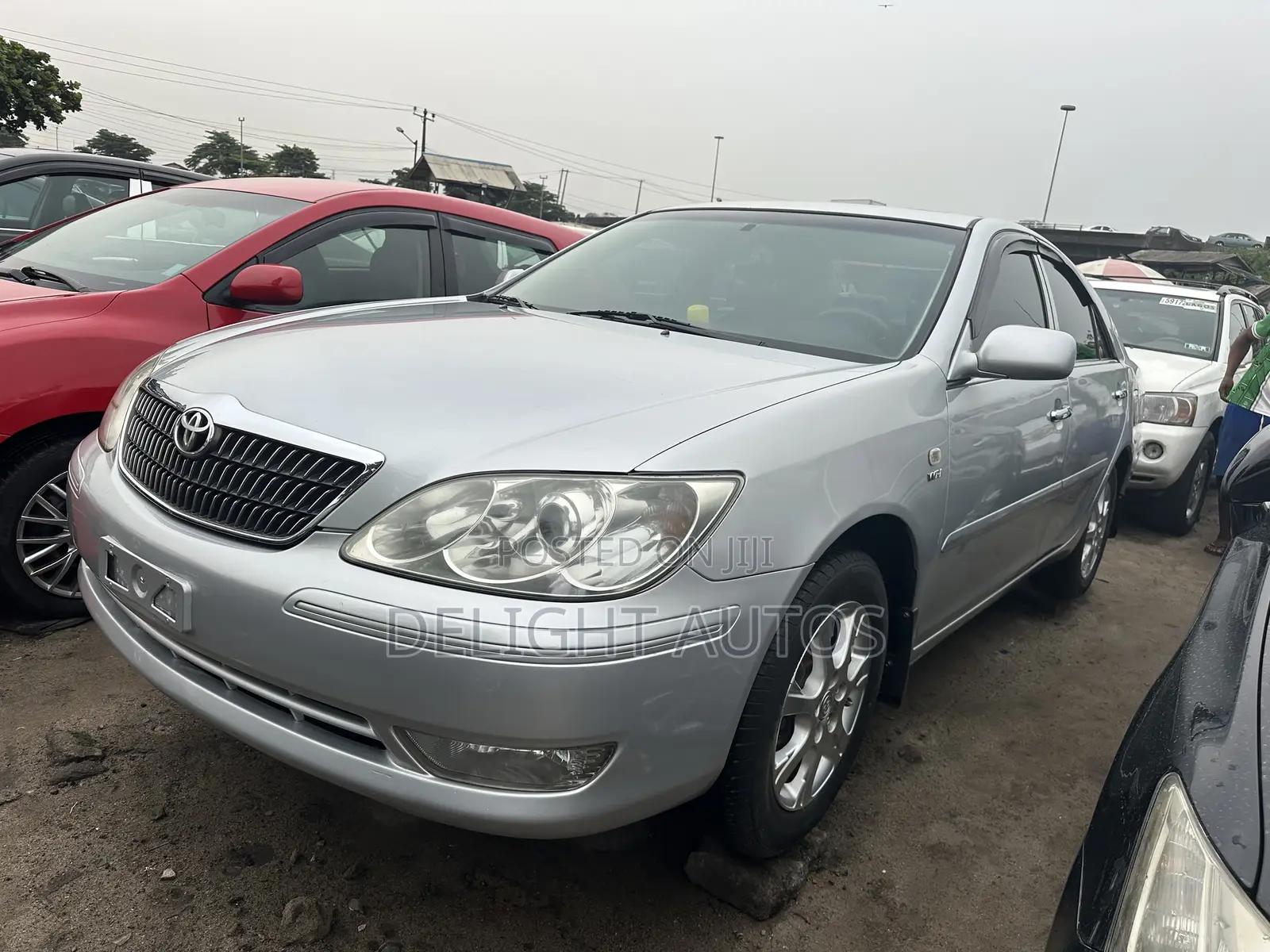 Toyota Camry SE V6 4dr Sedan (3.3L 6cyl 5A) 2005 Silver