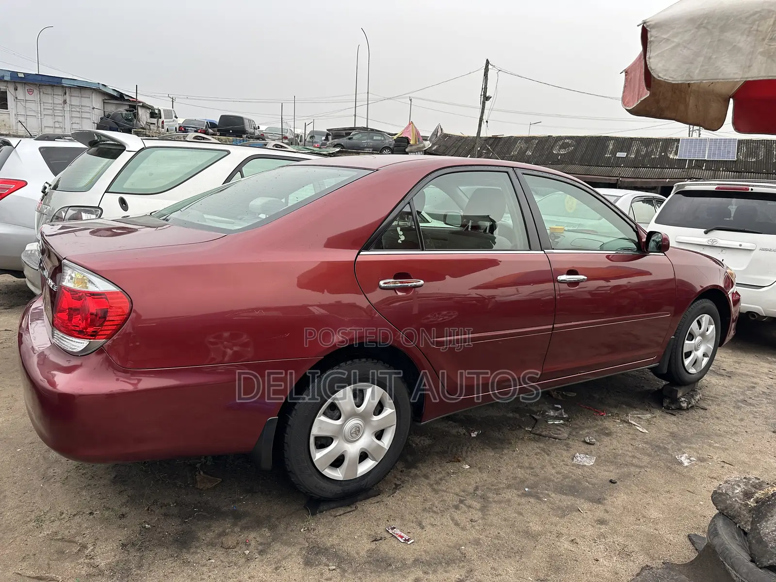 Toyota Camry LE 4dr Sedan (2.4L 4cyl 5M) 2004 Red