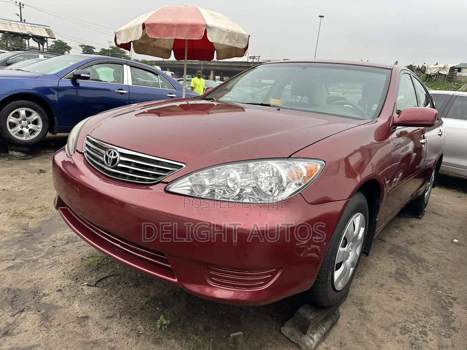 Toyota Camry LE 4dr Sedan (2.4L 4cyl 5M) 2004 Red