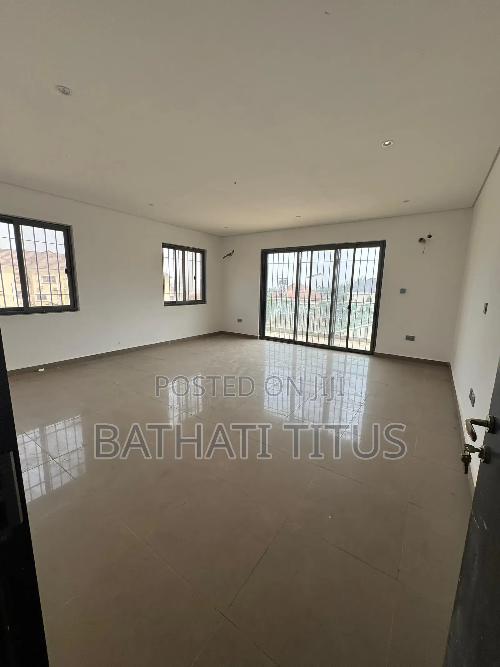 5bdrm Duplex in Katampe Extension for rent