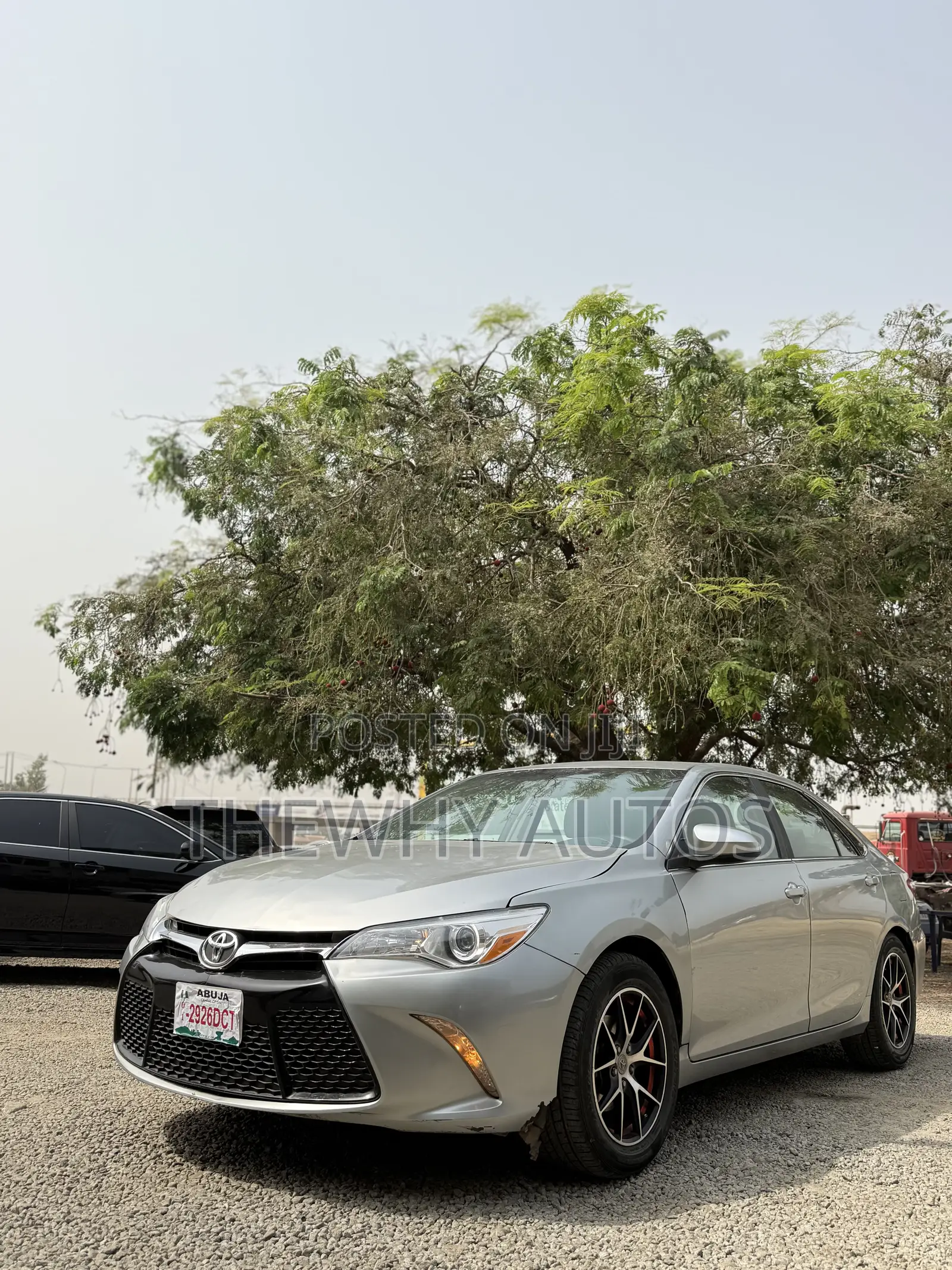 Toyota Camry SE 4dr Sedan (2.5L 4cyl 6A) 2015 Silver