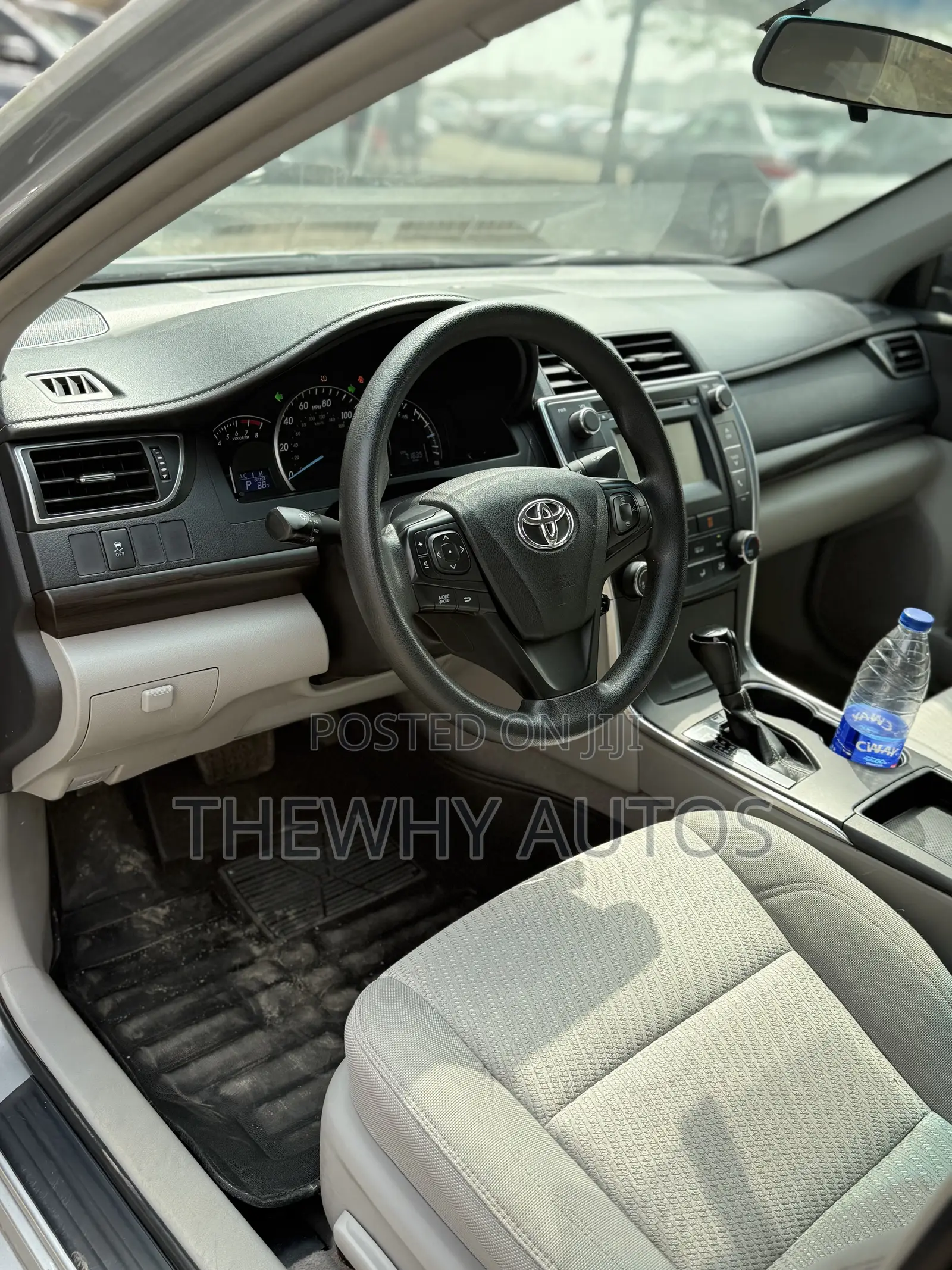 Toyota Camry SE 4dr Sedan (2.5L 4cyl 6A) 2015 Silver