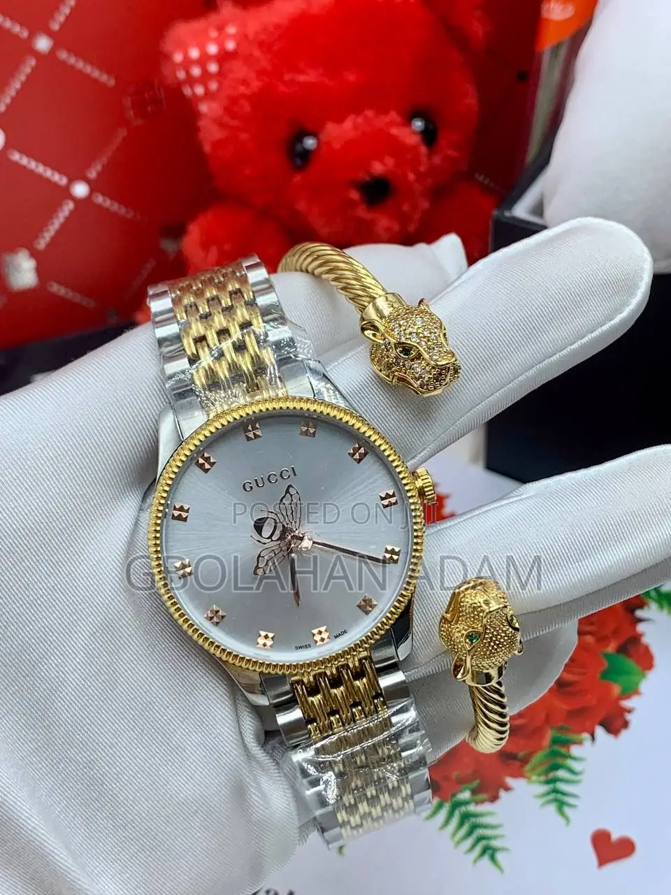 High Quality Luxury Gucci Watch Fully Boxed