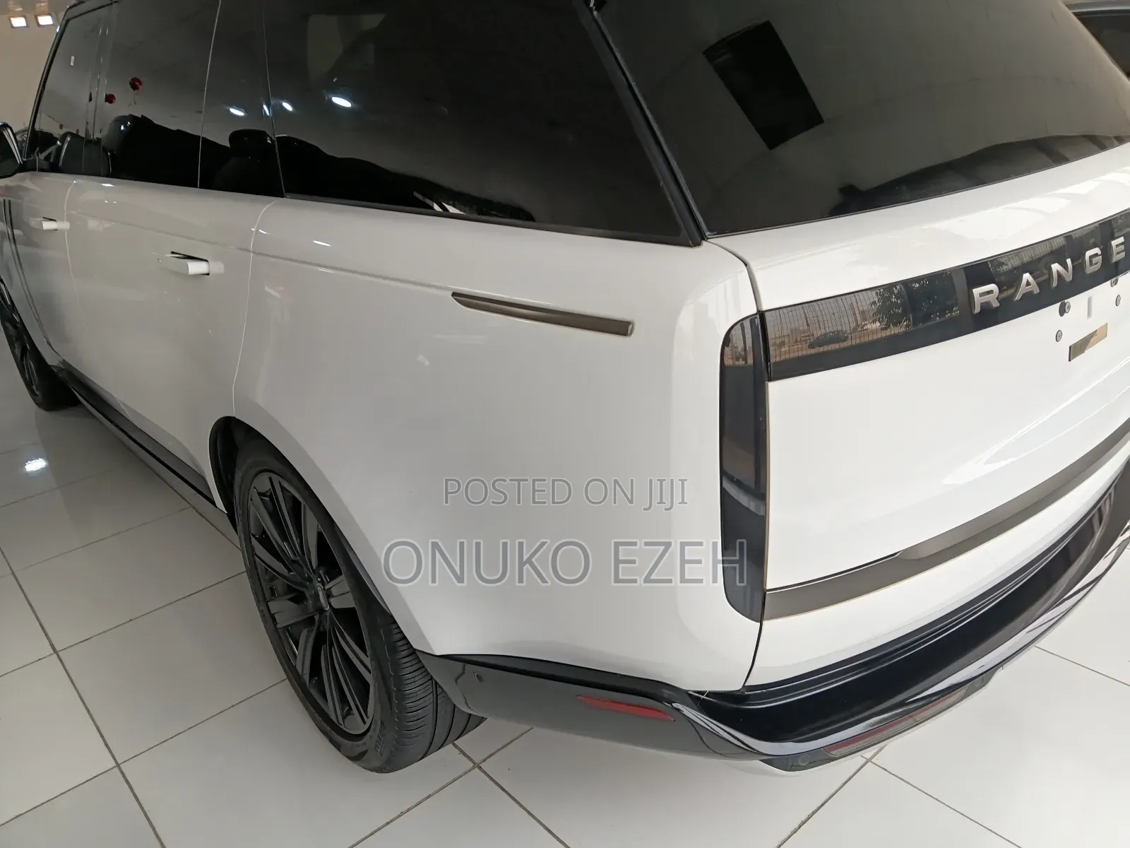 Land Rover Range Rover Vogue 2023 White