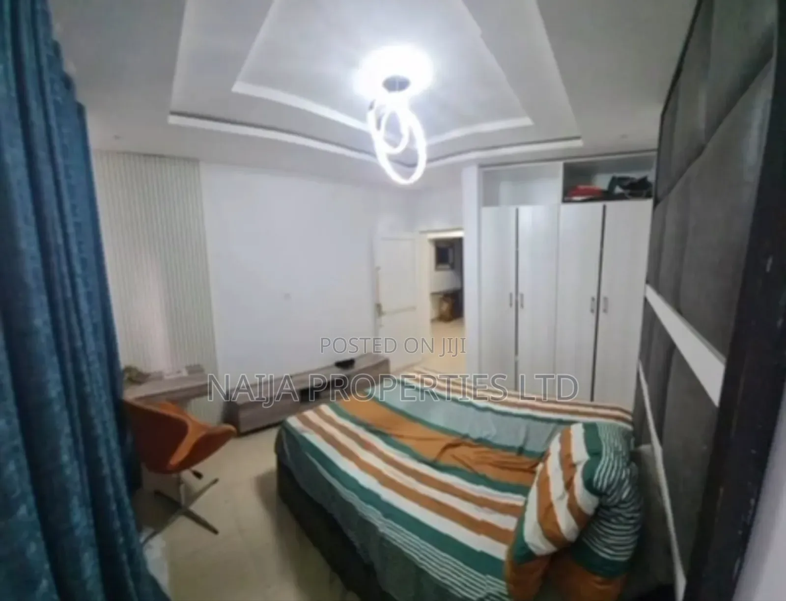 3bdrm Apartment in Jubilee Estate, Sangotedo for sale