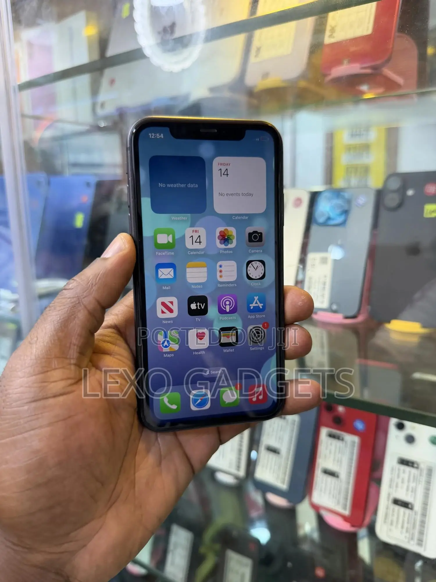 Apple iPhone 11 64 GB Black