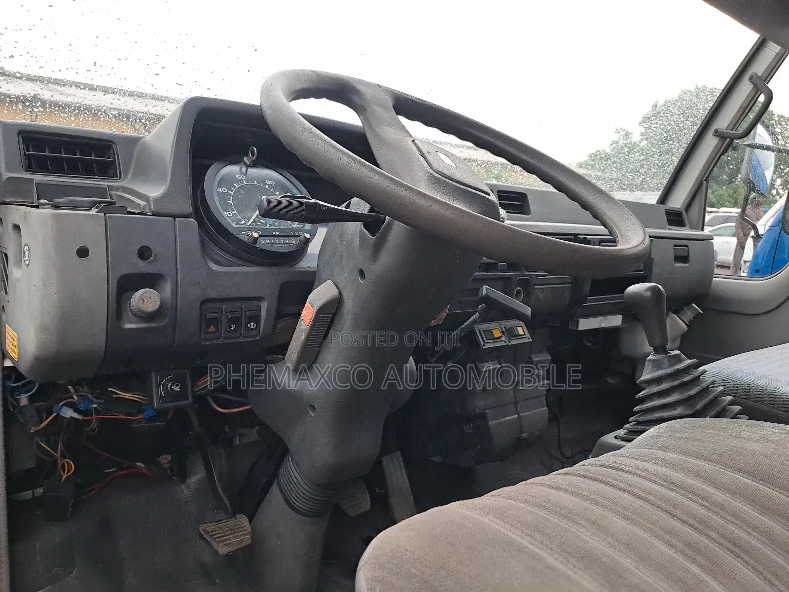 Mitsubishi Canter 4d31
