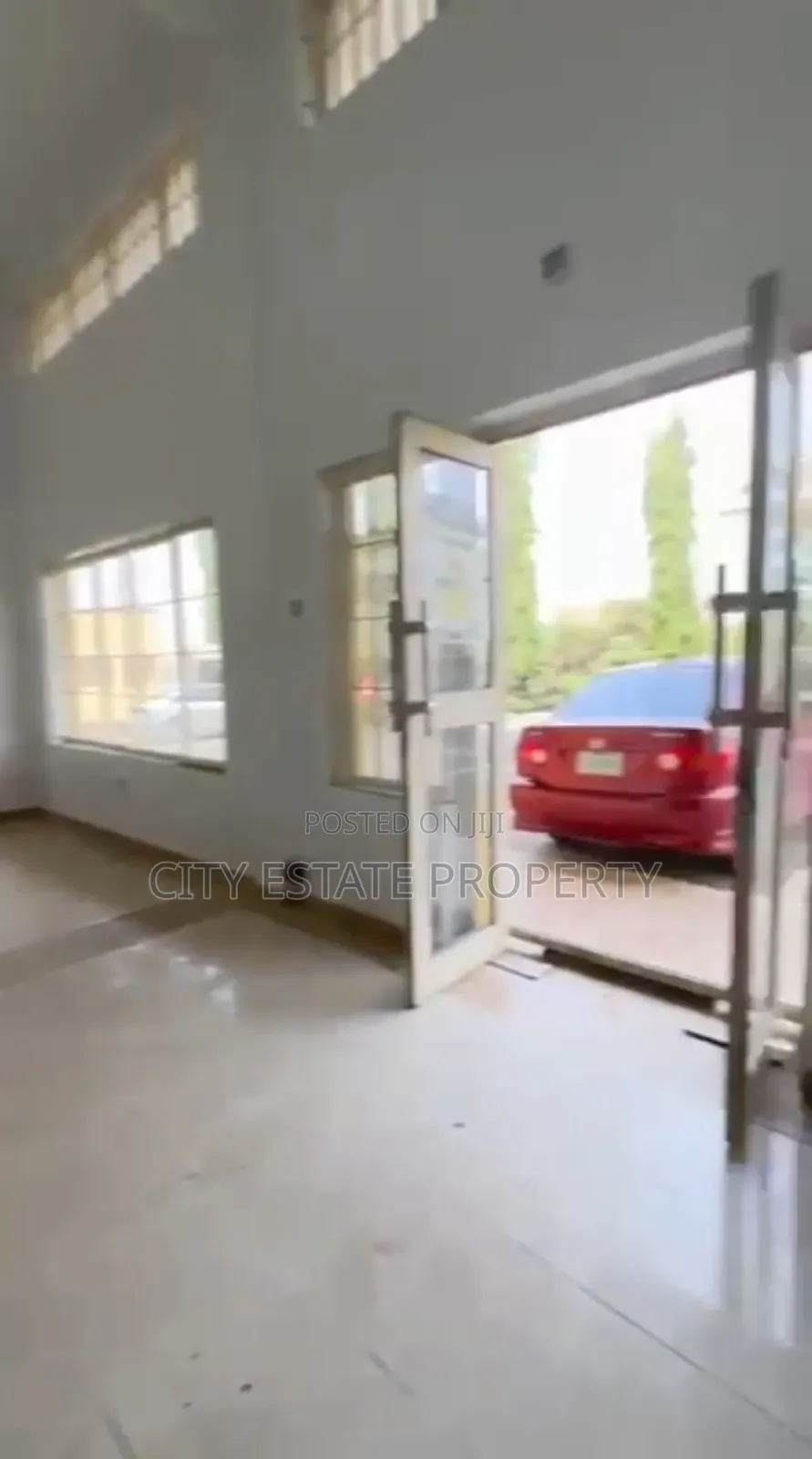 *Direct Brief!* *120sqm* Open Office Space for Rent.