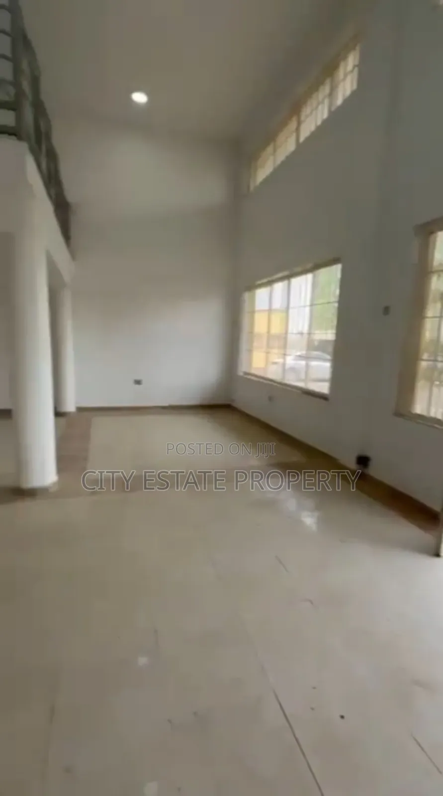 *Direct Brief!* *120sqm* Open Office Space for Rent.