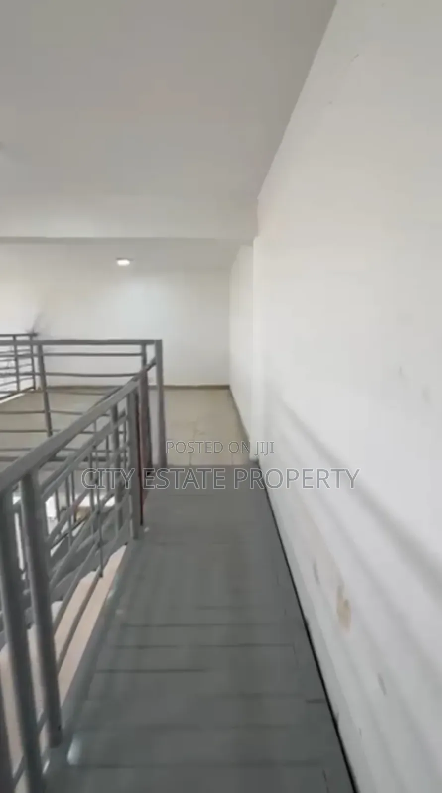 *Direct Brief!* *120sqm* Open Office Space for Rent.