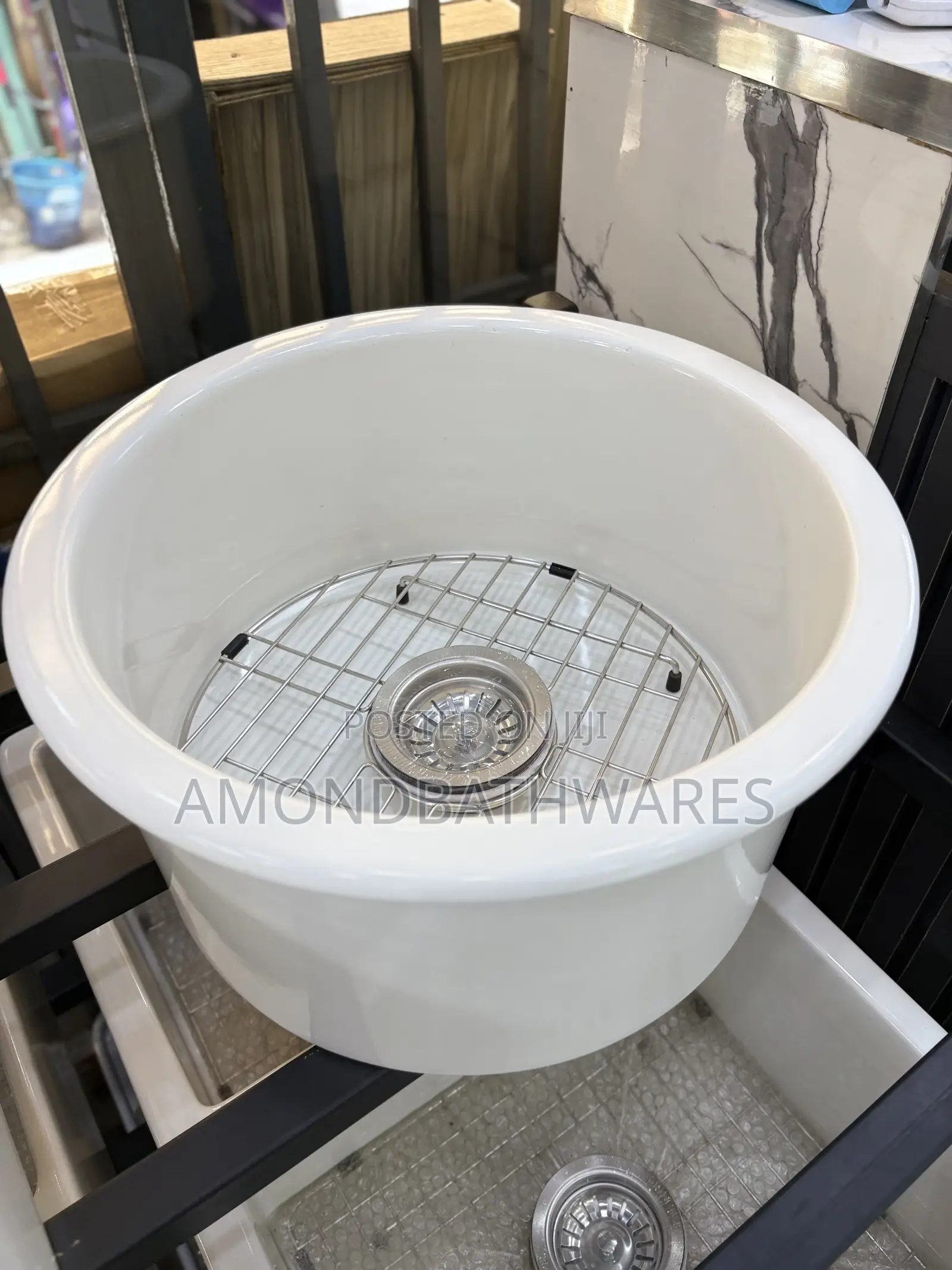 Single Bowl Ceramic Sink