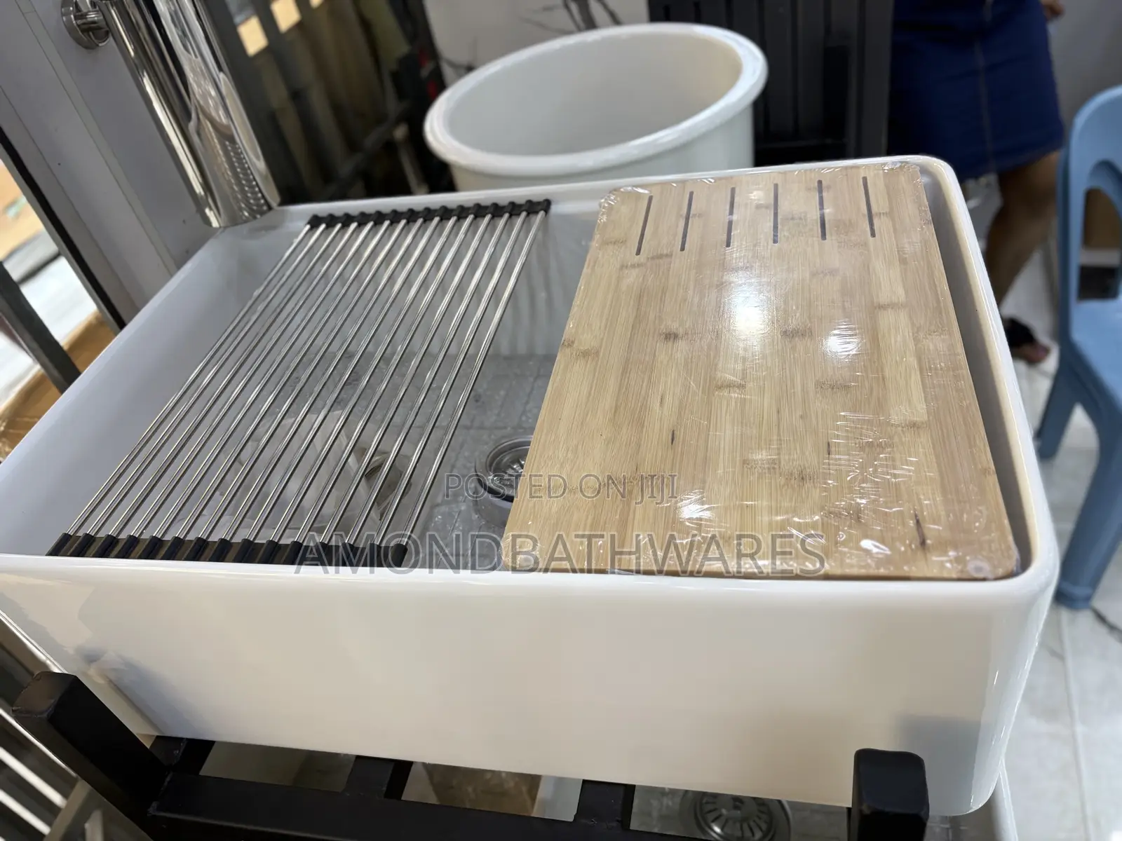 Single Bowl Ceramic Sink