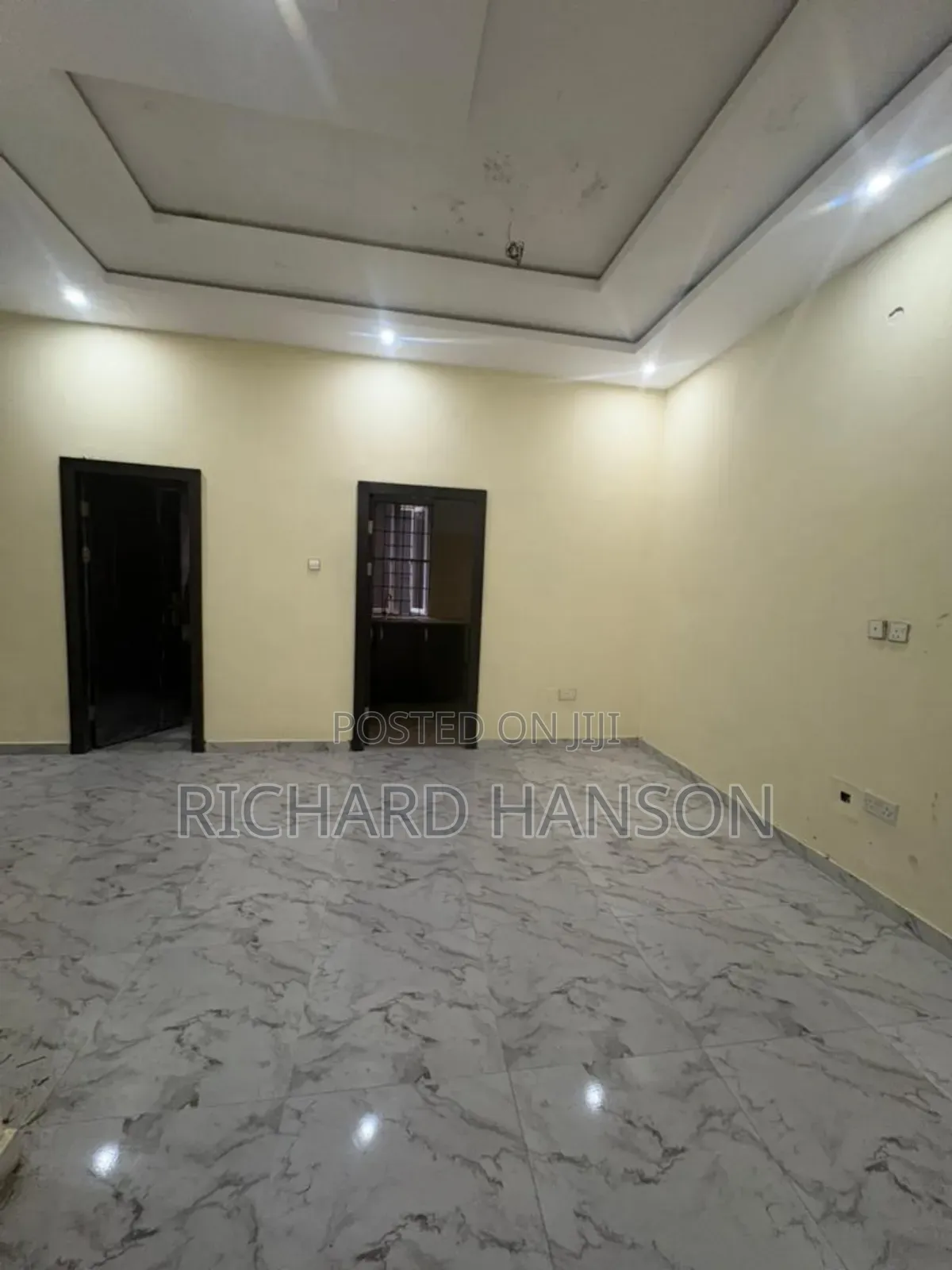 2bdrm Apartment in Secured Estate, Lekki for rent