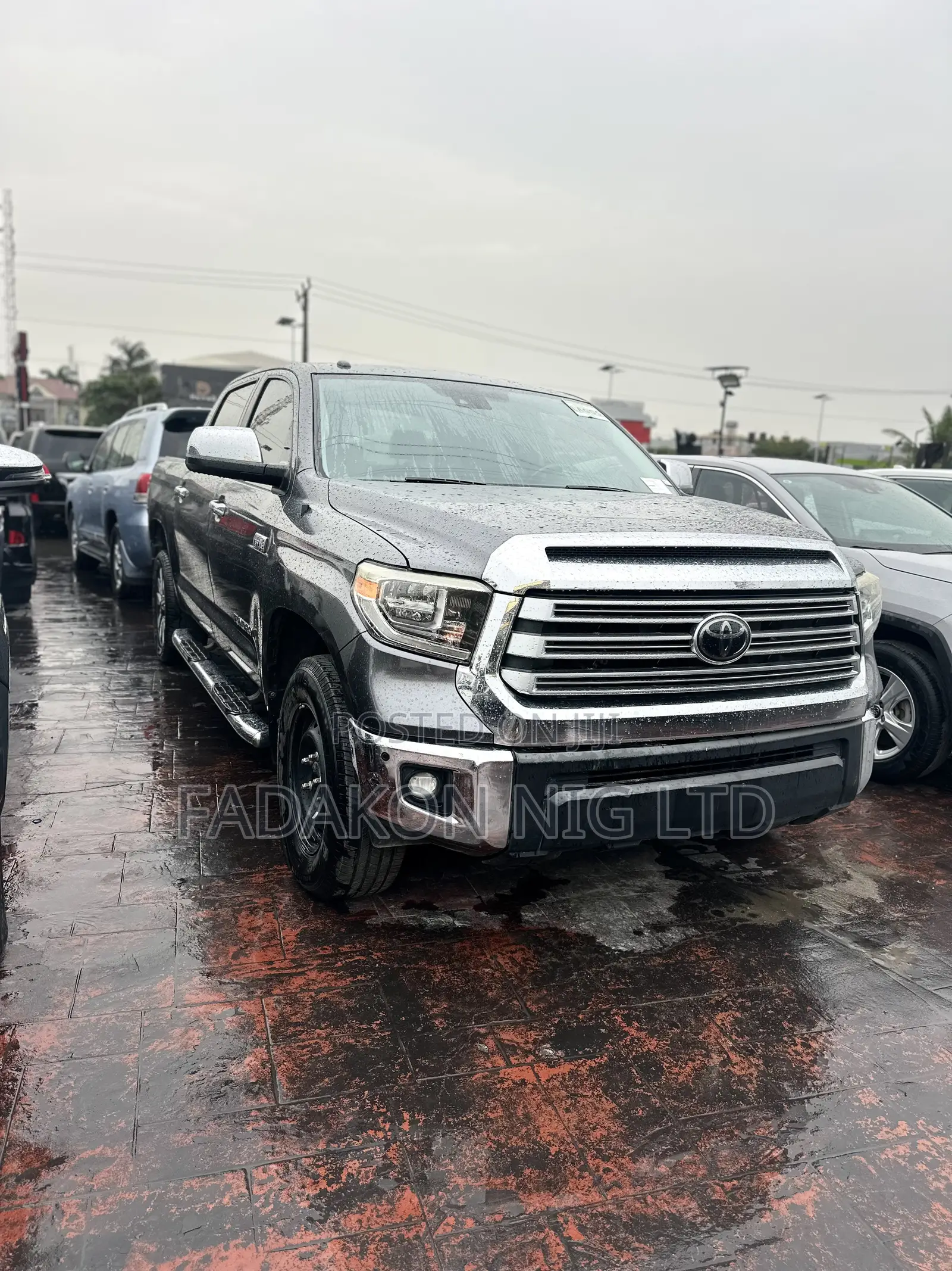 Toyota Tundra 2017 Gray