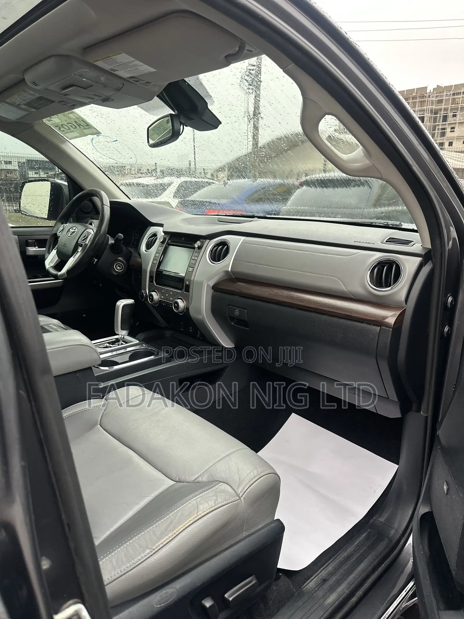 Toyota Tundra 2017 Gray