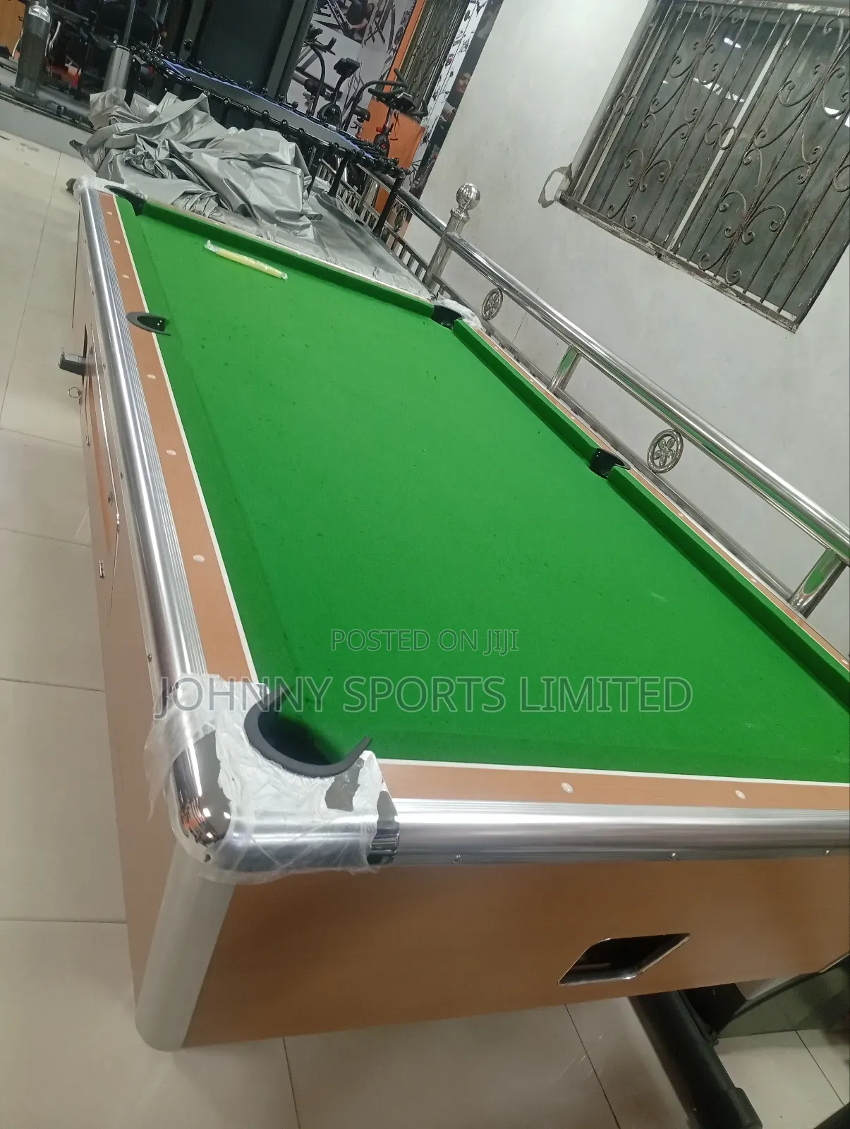 Foreign American Fitness Coin and Marble Snooker Board