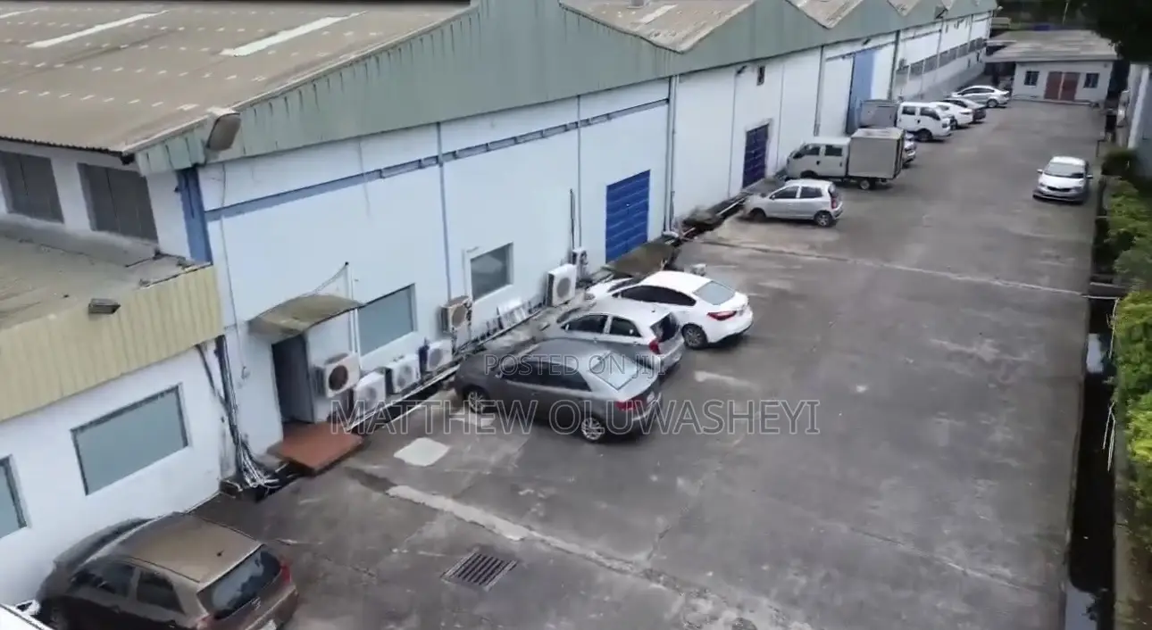 For Sale a Large Property With 4 Various Types of Warehouses