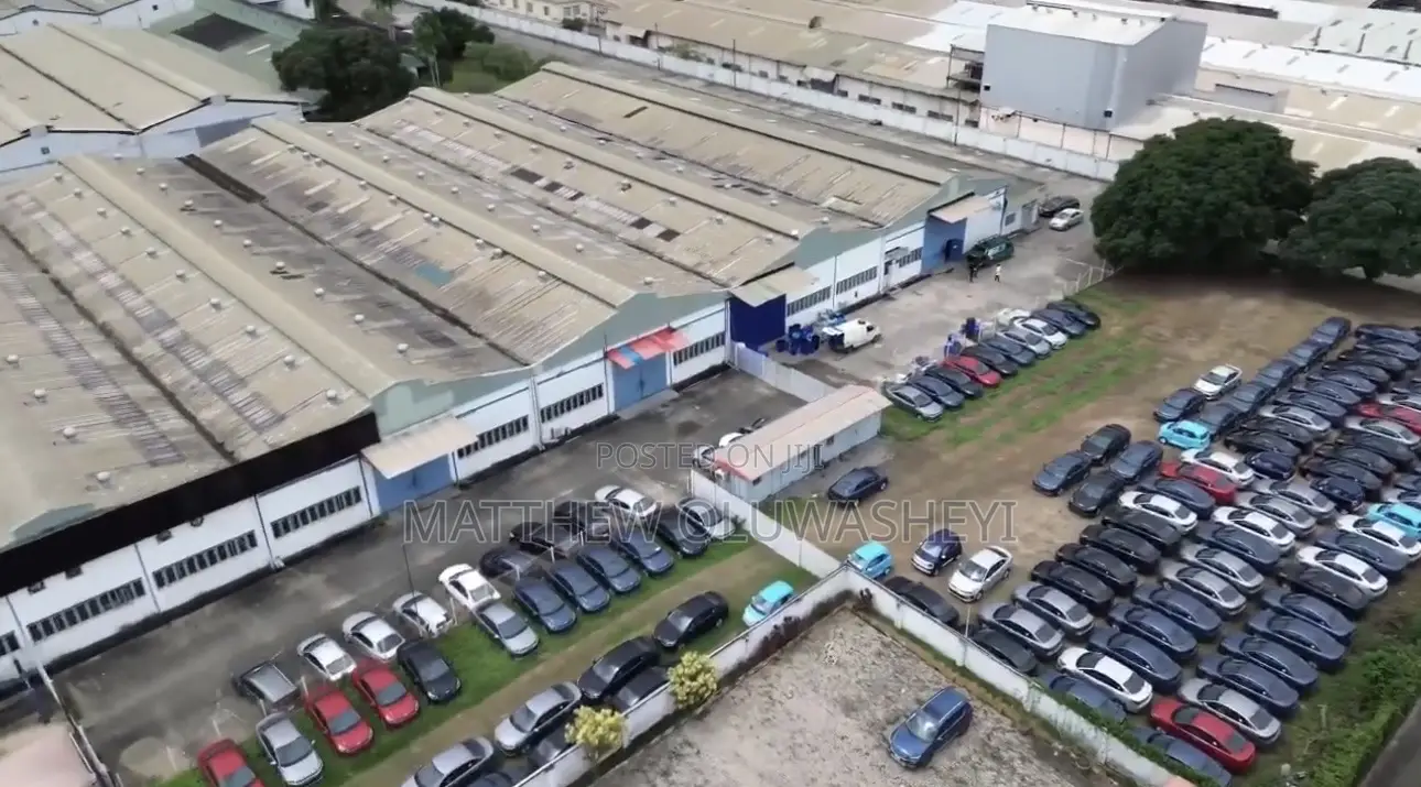 For Sale a Large Property With 4 Various Types of Warehouses