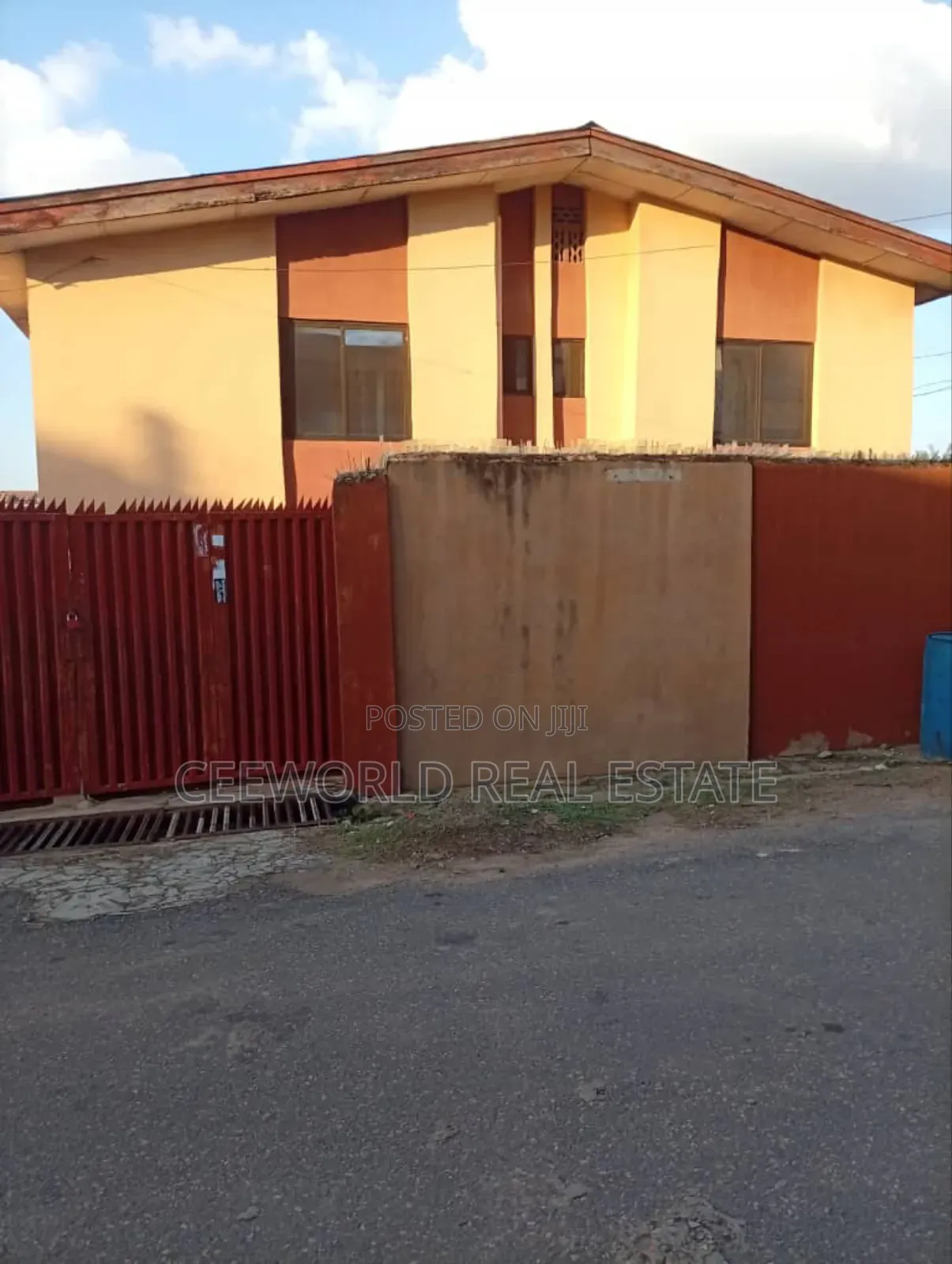 4bdrm Block of Flats in Bashorun Estate, Basorun for sale