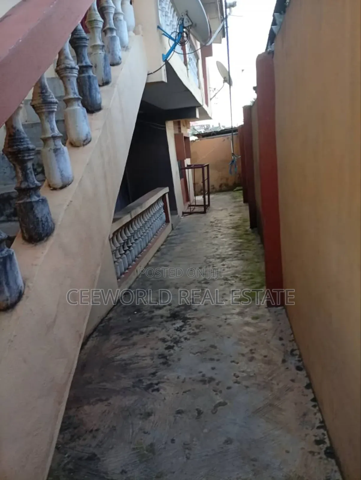 4bdrm Block of Flats in Bashorun Estate, Basorun for sale