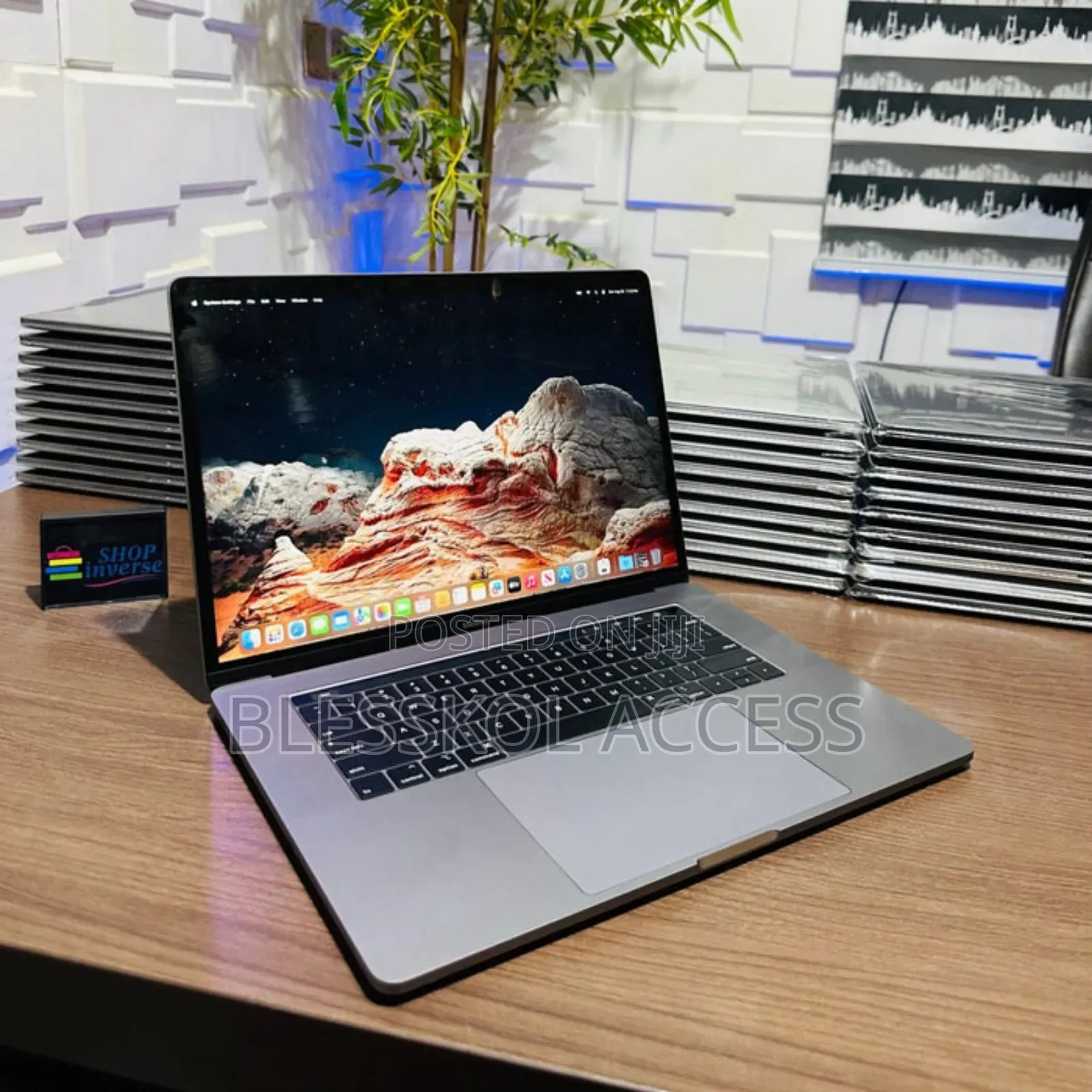 Laptop Apple MacBook Pro 2019 16GB Intel Core i9 SSD 1T
