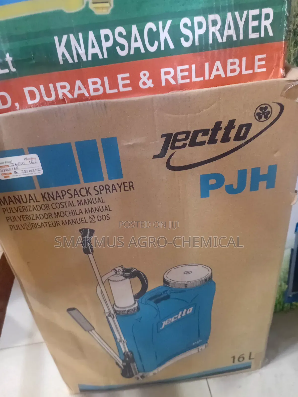 Knapsack Sprayer With Iron Chimber