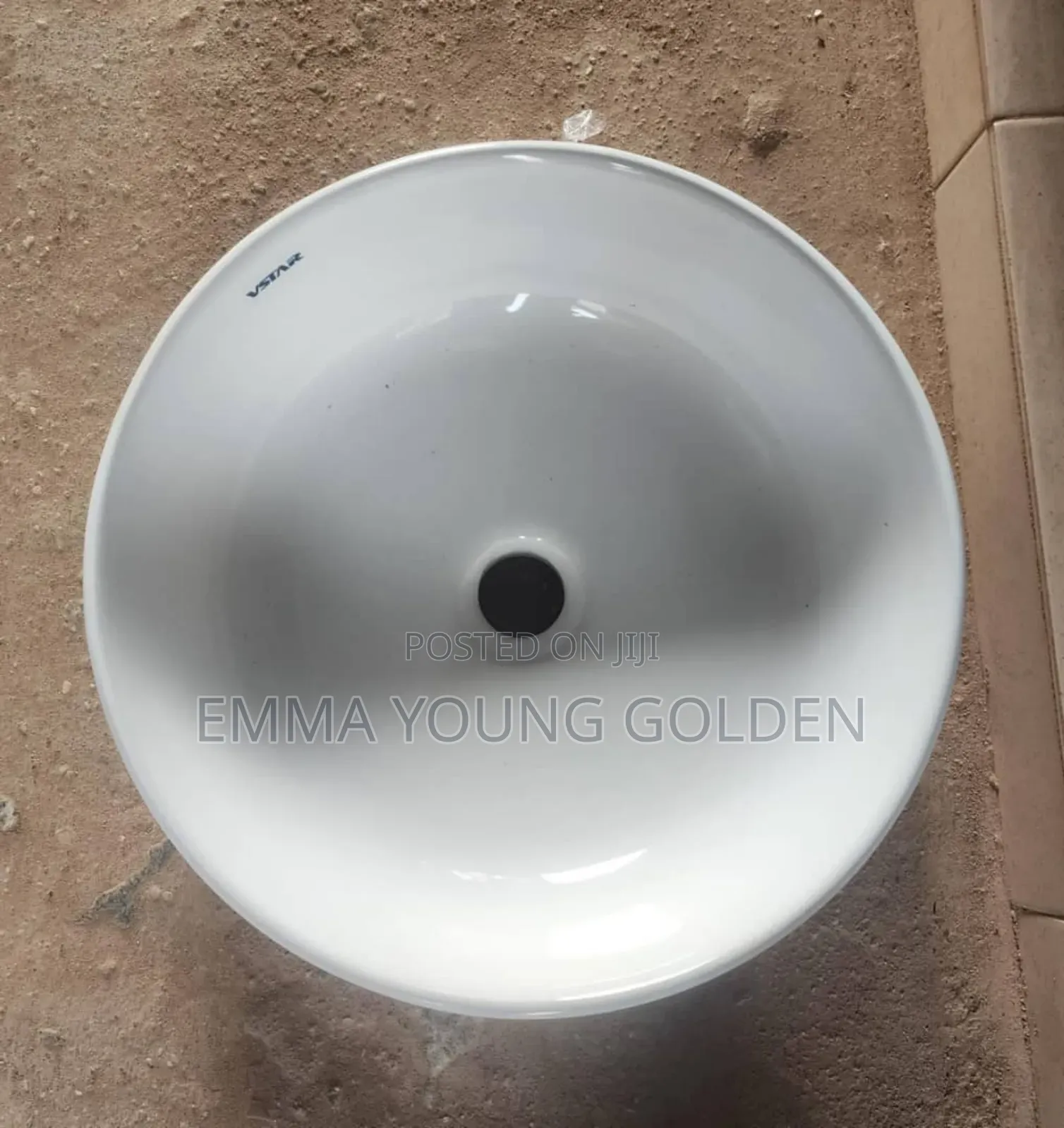 Round Quality Ceramic Canter Top Washing Hand Basin