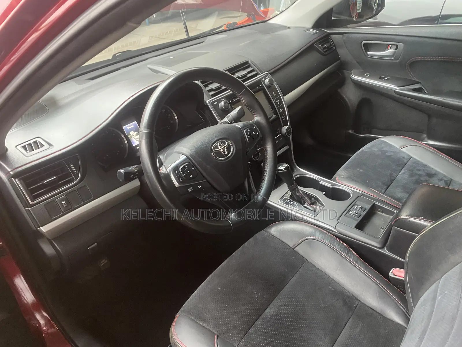 Toyota Camry XSE V6 4dr Sedan (3.5L 6cyl 6A) 2016 Red