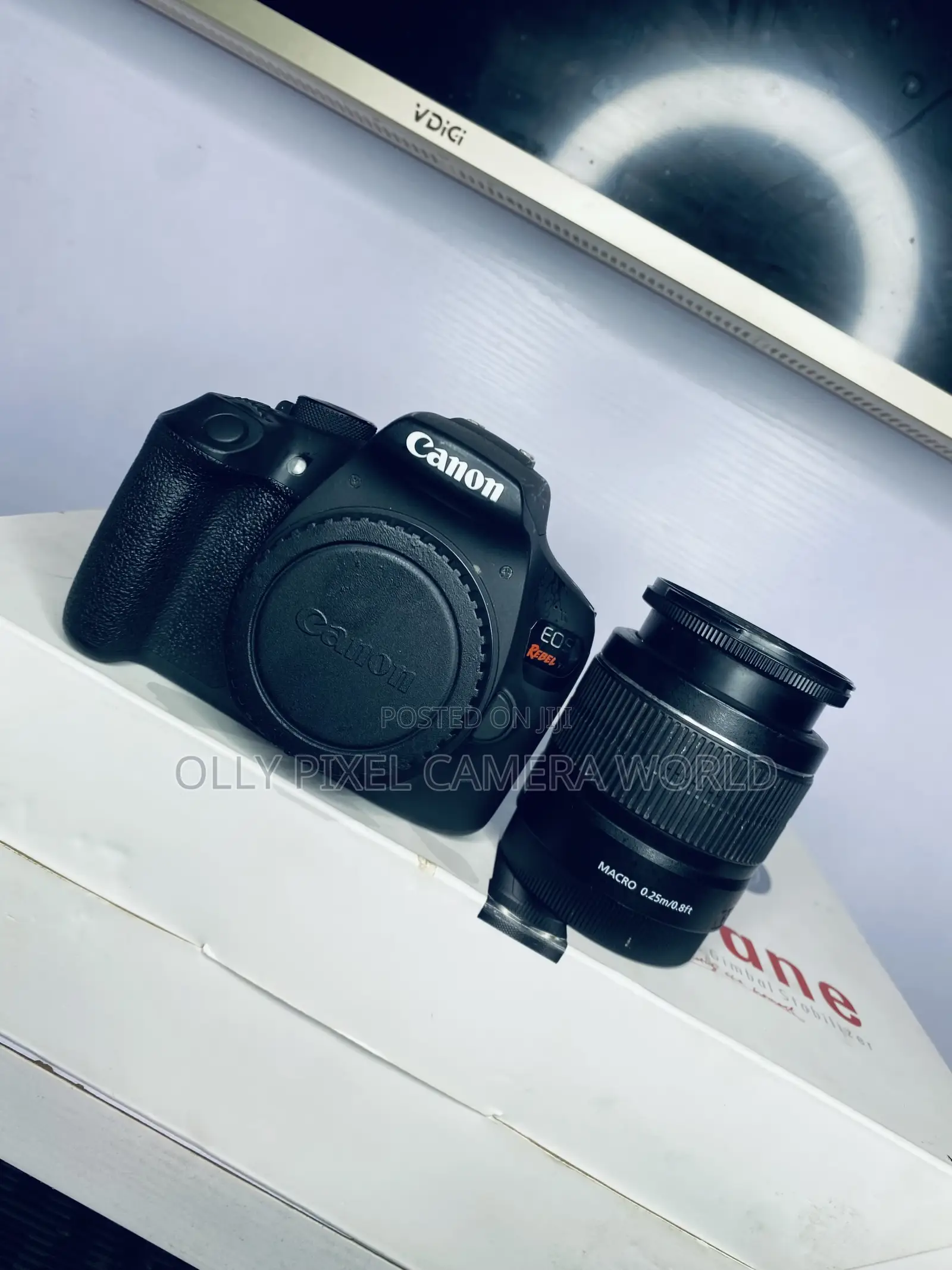 Canon 1300d/ T6