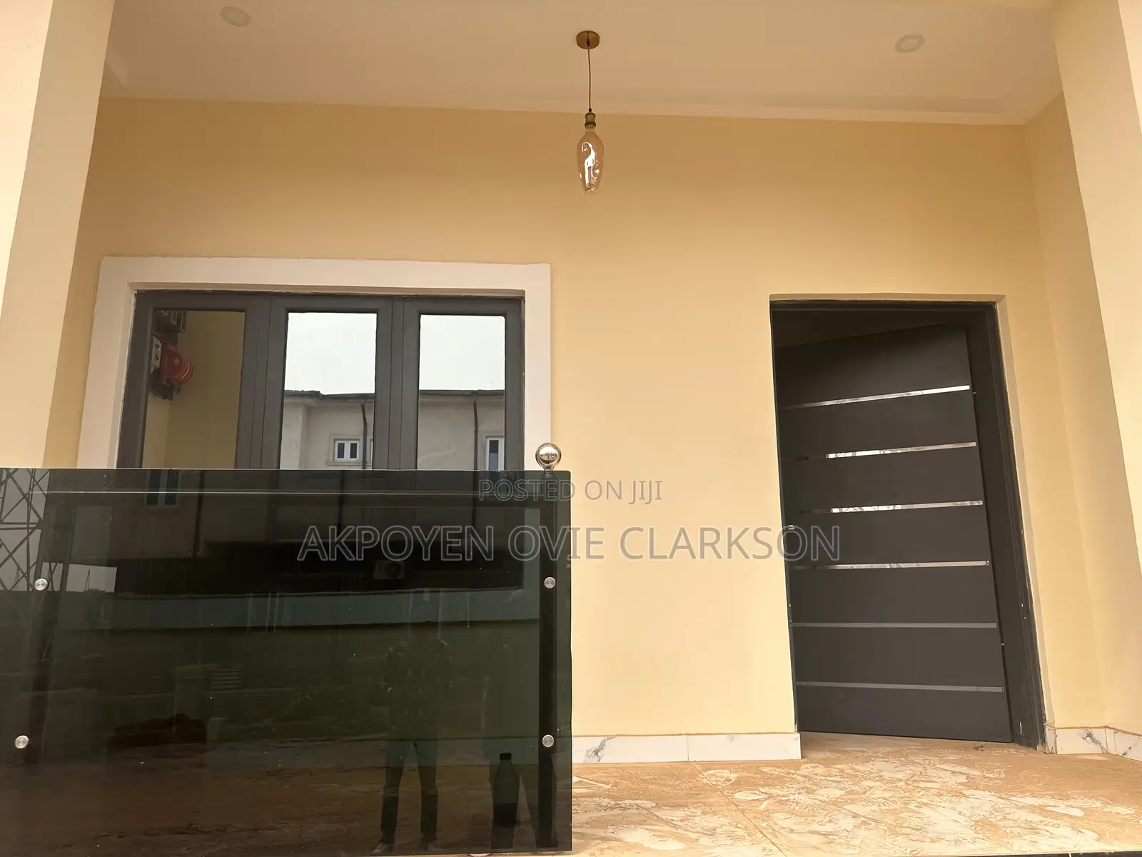 3bdrm Duplex in Gaduwa for sale