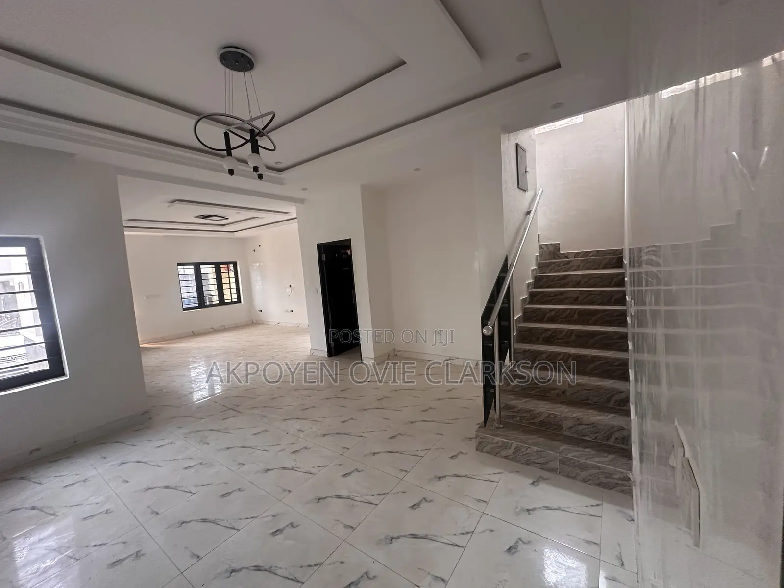3bdrm Duplex in Gaduwa for sale