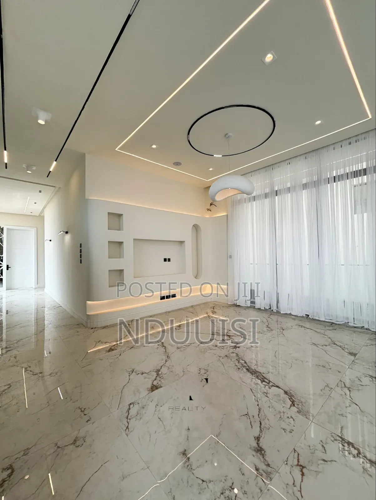 5bdrm Duplex in Lekki Phase 1 for sale