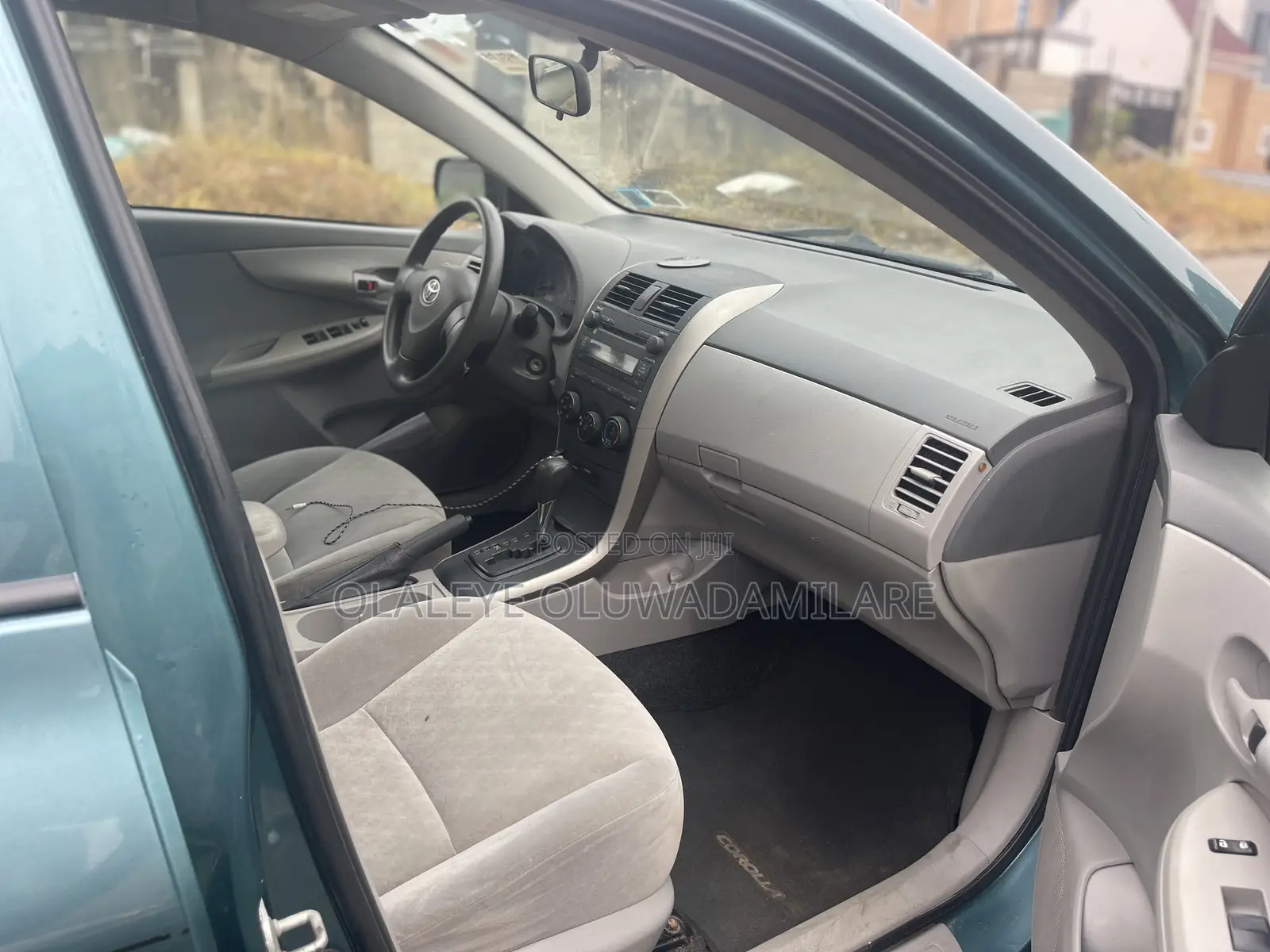 Toyota Corolla 2010 Green