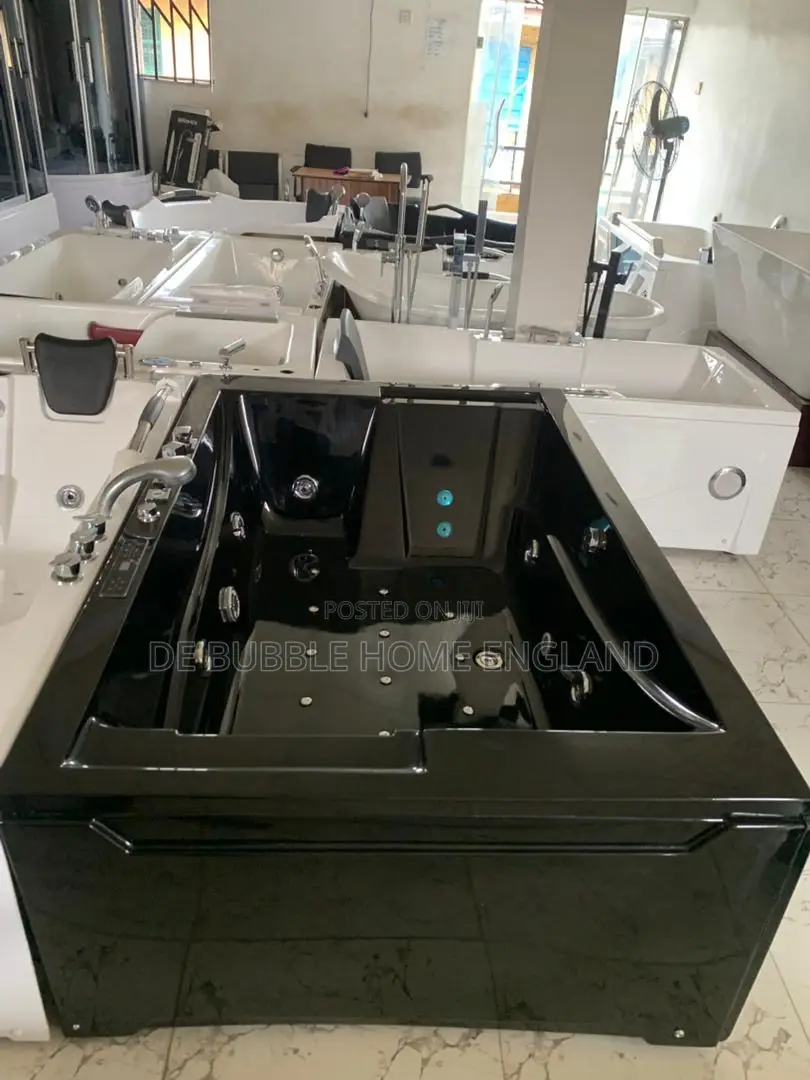 Double Jacuzzi Black