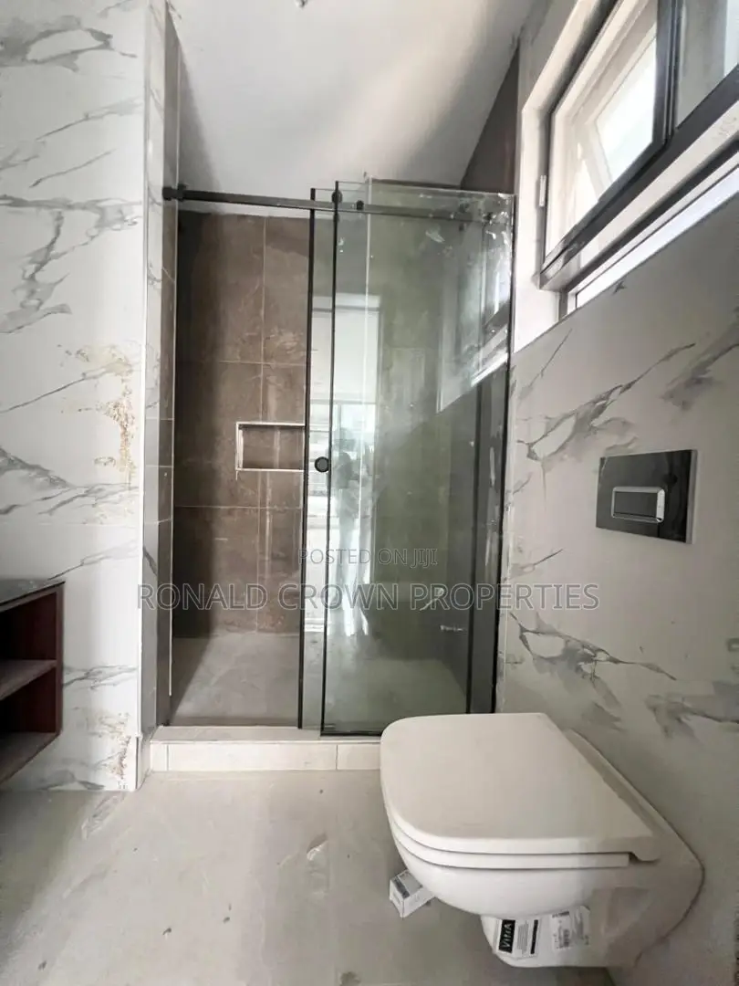 5bdrm Duplex in Old Ikoyi for sale