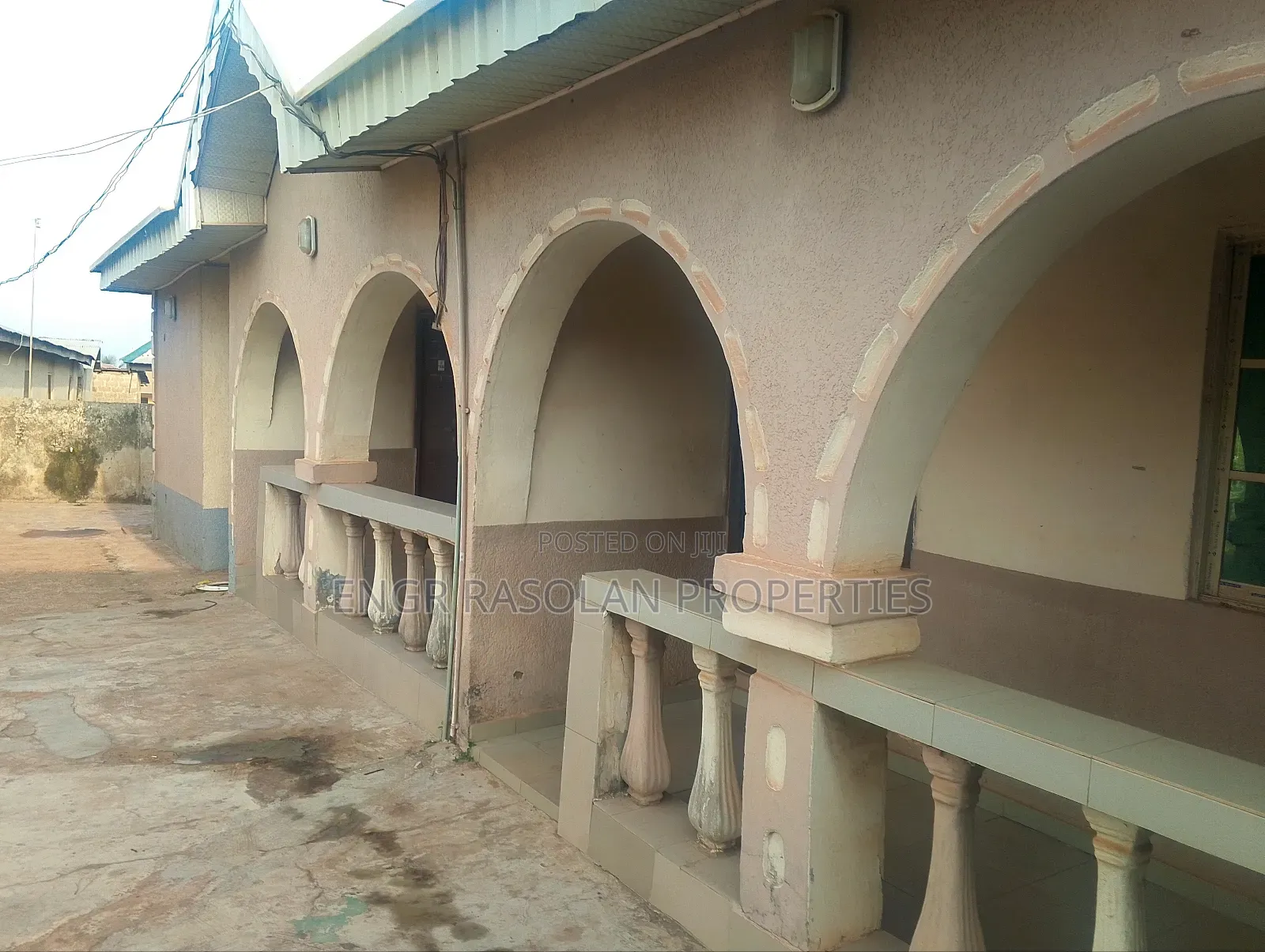 Furnished 2bdrm Block of Flats in Olunlade, Ilorin South for sale