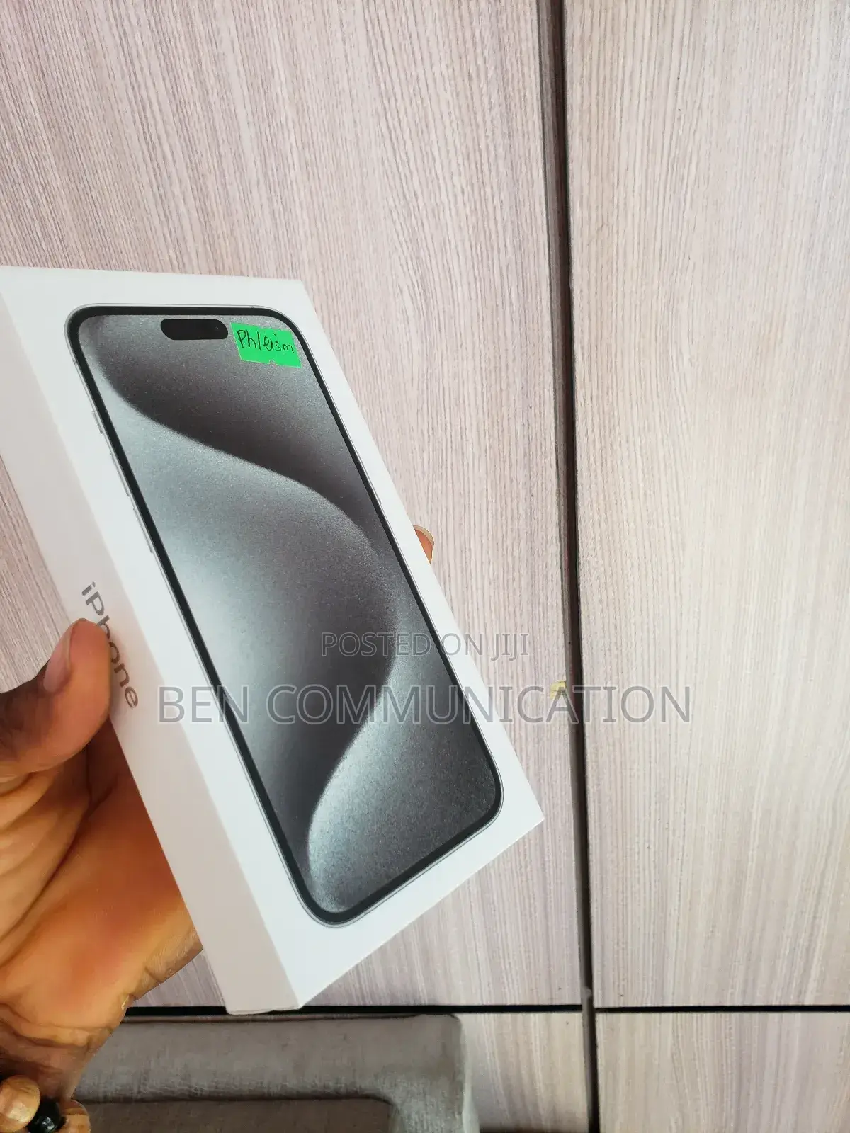 New Apple iPhone 15 Pro Max 256 GB White