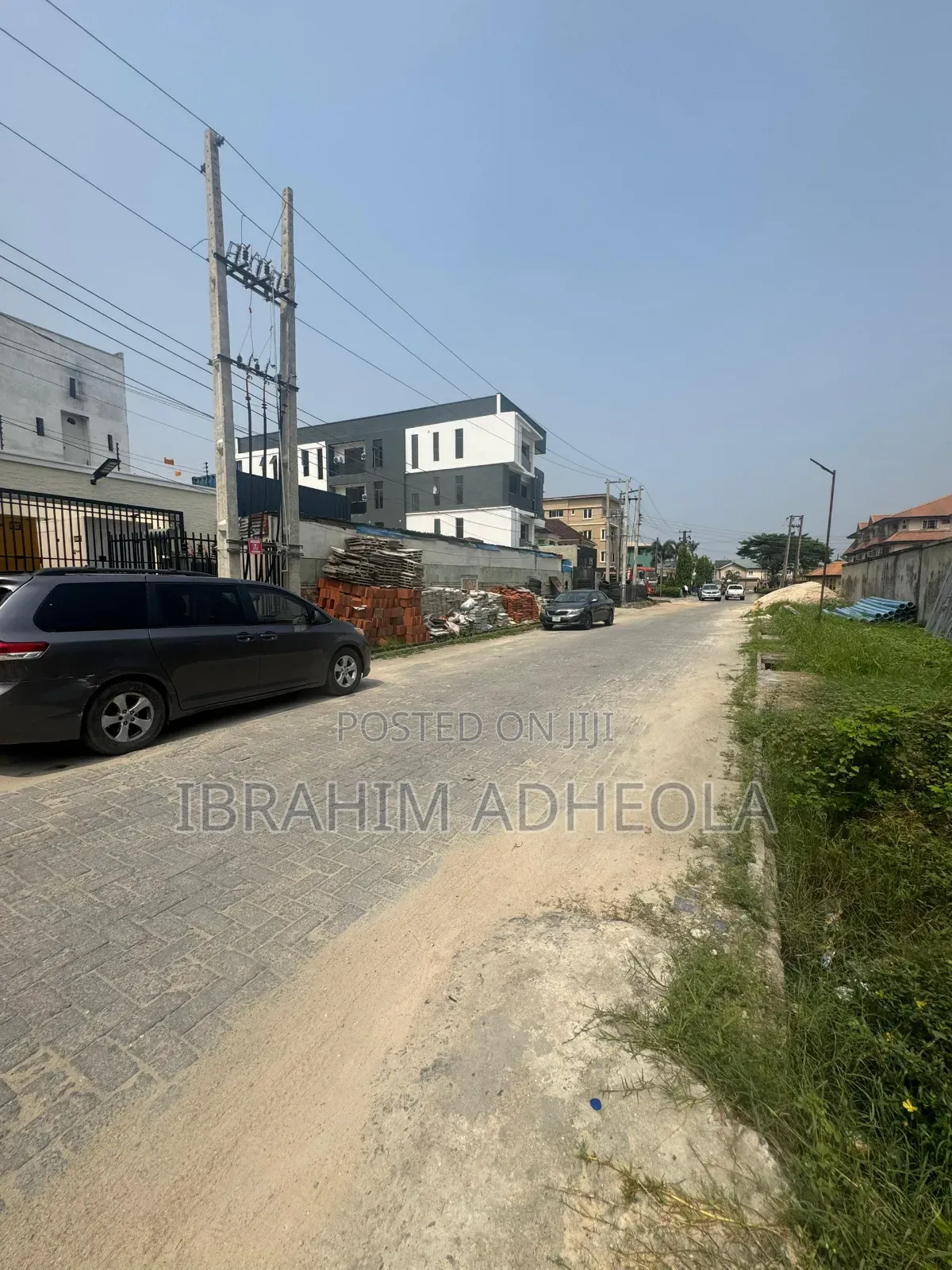 Er P Land Measuring 1200sqm With 2units of 5bedroom Duplexes on It,
