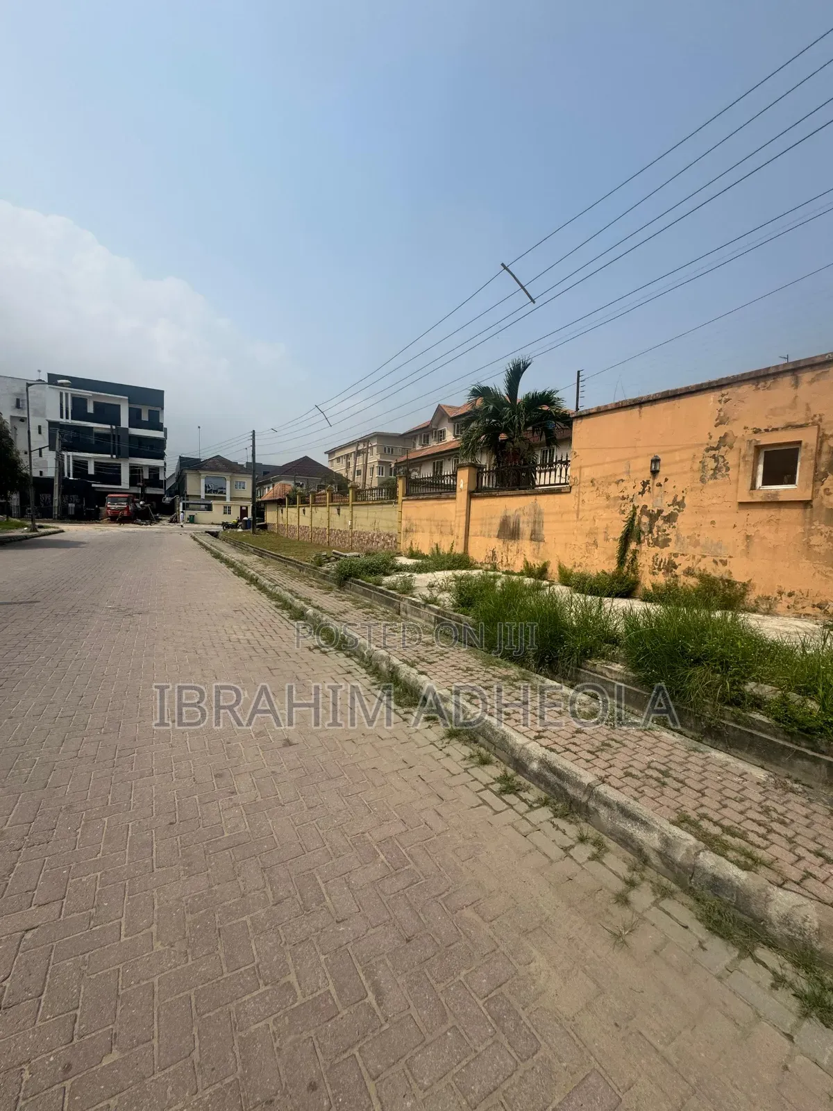 Er P Land Measuring 1200sqm With 2units of 5bedroom Duplexes on It,