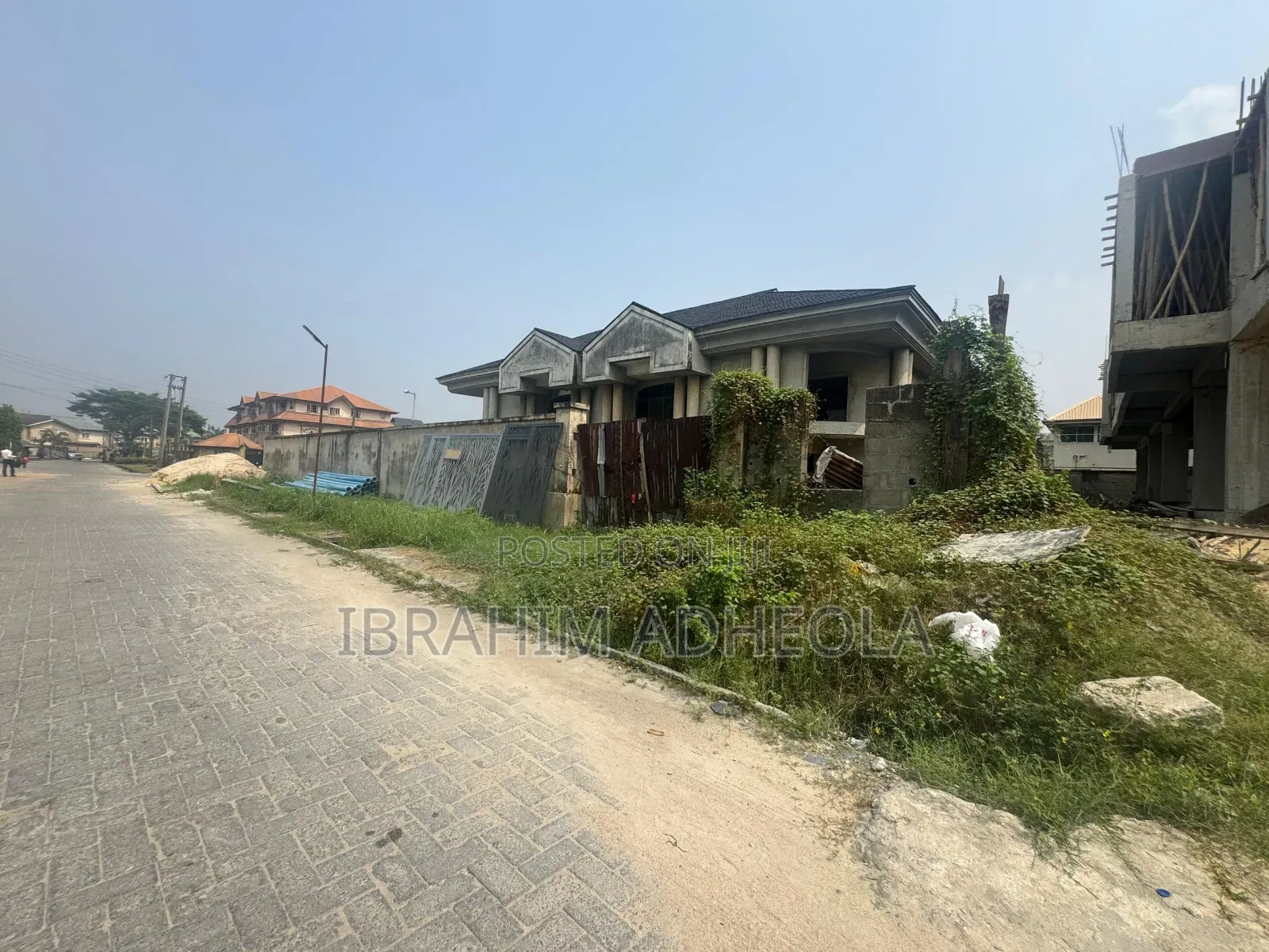 Er P Land Measuring 1200sqm With 2units of 5bedroom Duplexes on It,