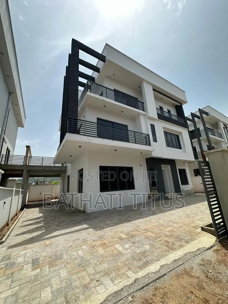6bdrm Duplex in Katampe Extension for rent