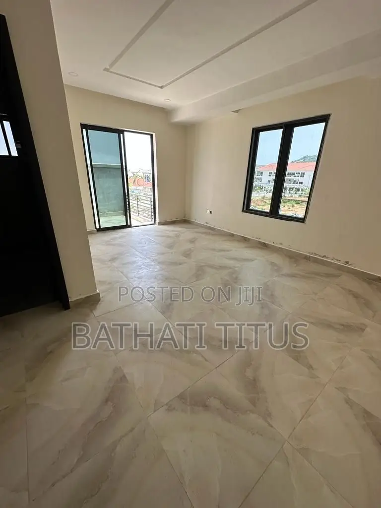 6bdrm Duplex in Katampe Extension for rent