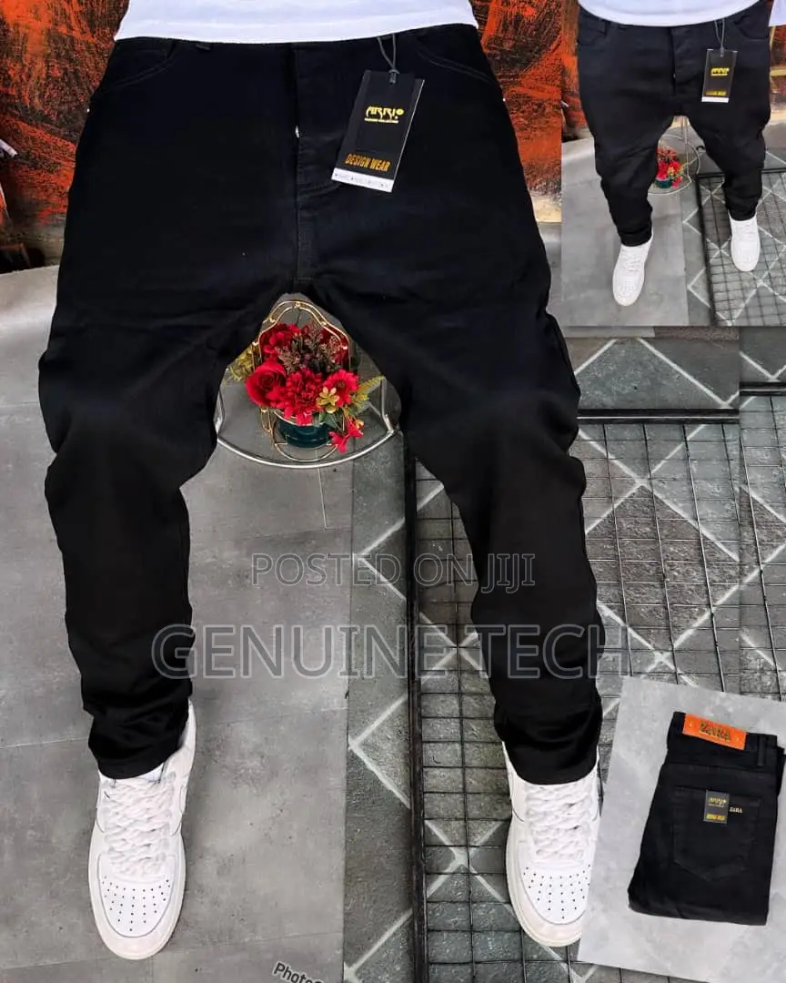 Quality Mens Black Straight Jeans